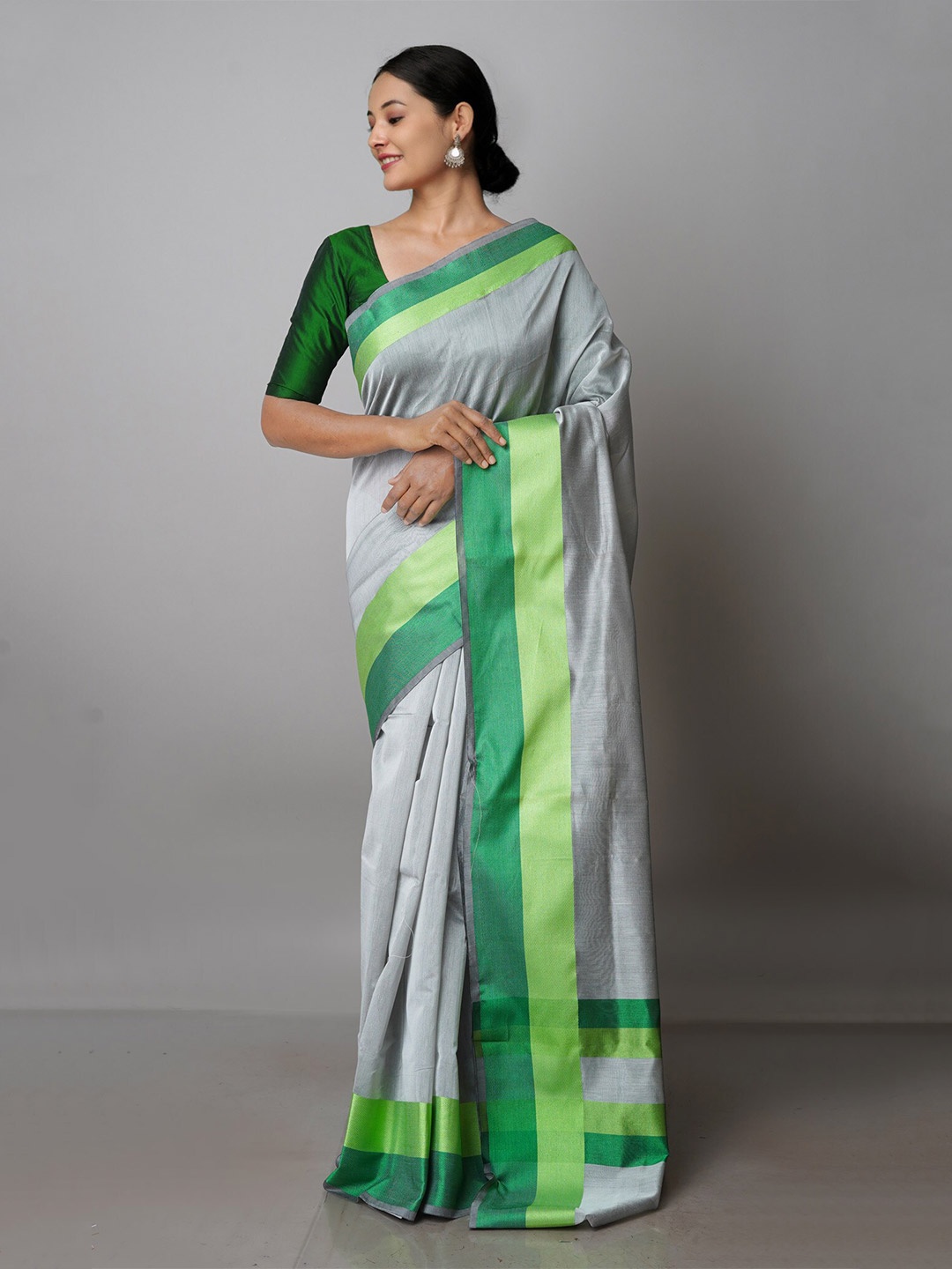 

Unnati Silks Silk Cotton Baluchari Saree, Grey