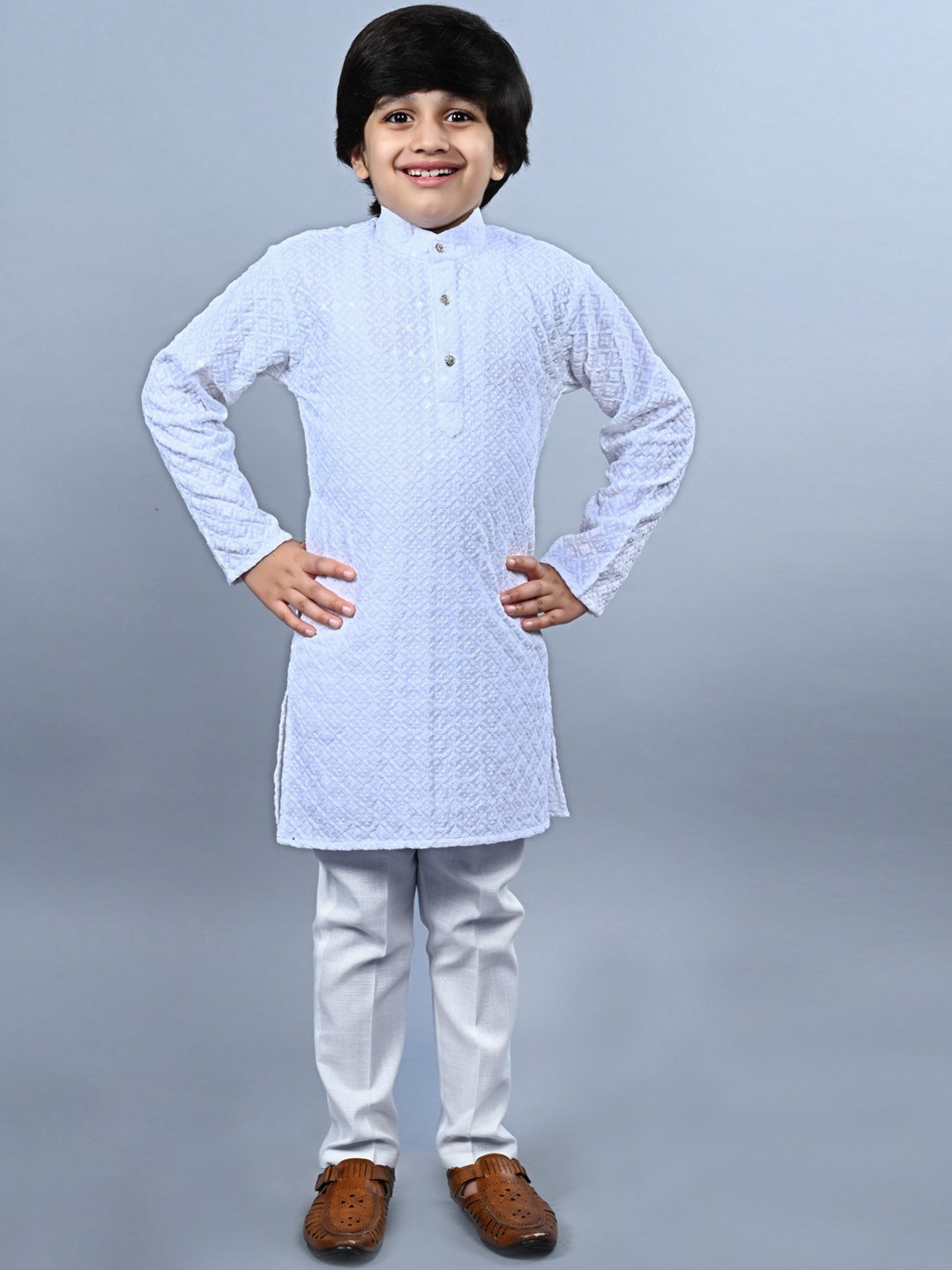 

ahhaaaa Boys Ethnic Motifs Embroidered Sequinned Kurta with Pyjamas, White