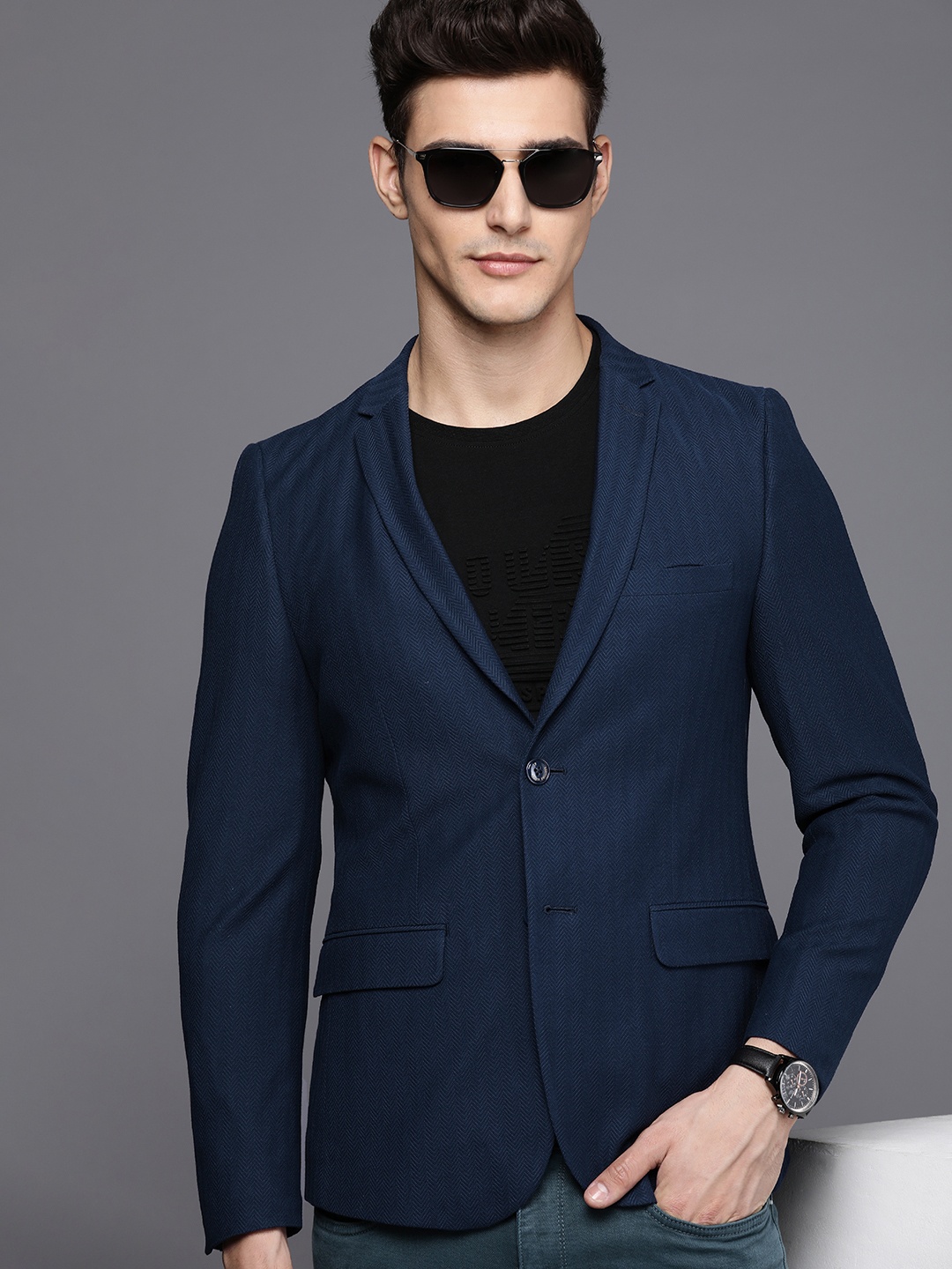

Louis Philippe Sport Super Slim-Fit Self-Striped Single Breasted Pure Cotton Casual Blazer, Navy blue
