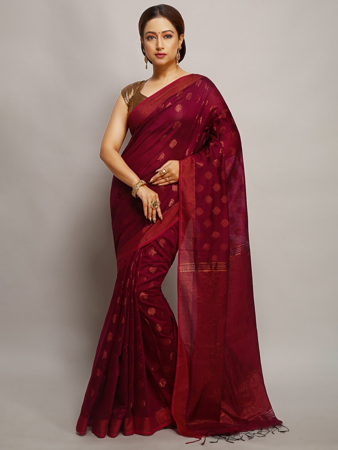 

WoodenTant Ethnic Woven Design Zari Silk Cotton Banarasi Saree, Magenta