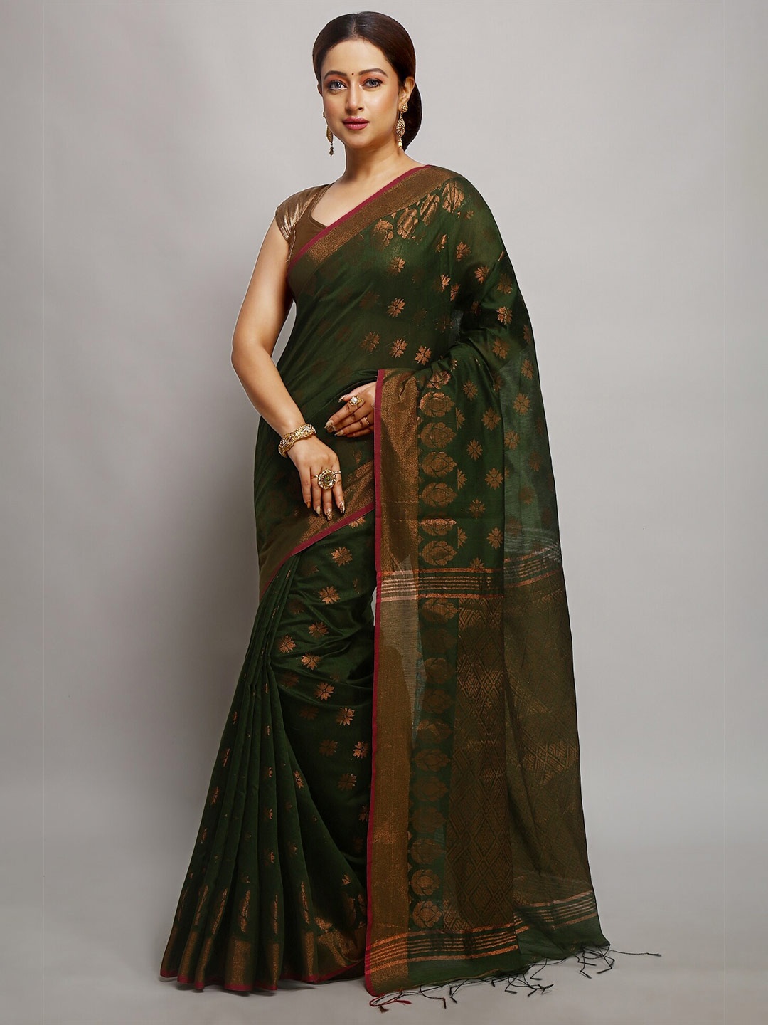 

WoodenTant Ethnic Woven Design Zari Silk Cotton Banarasi Saree, Green