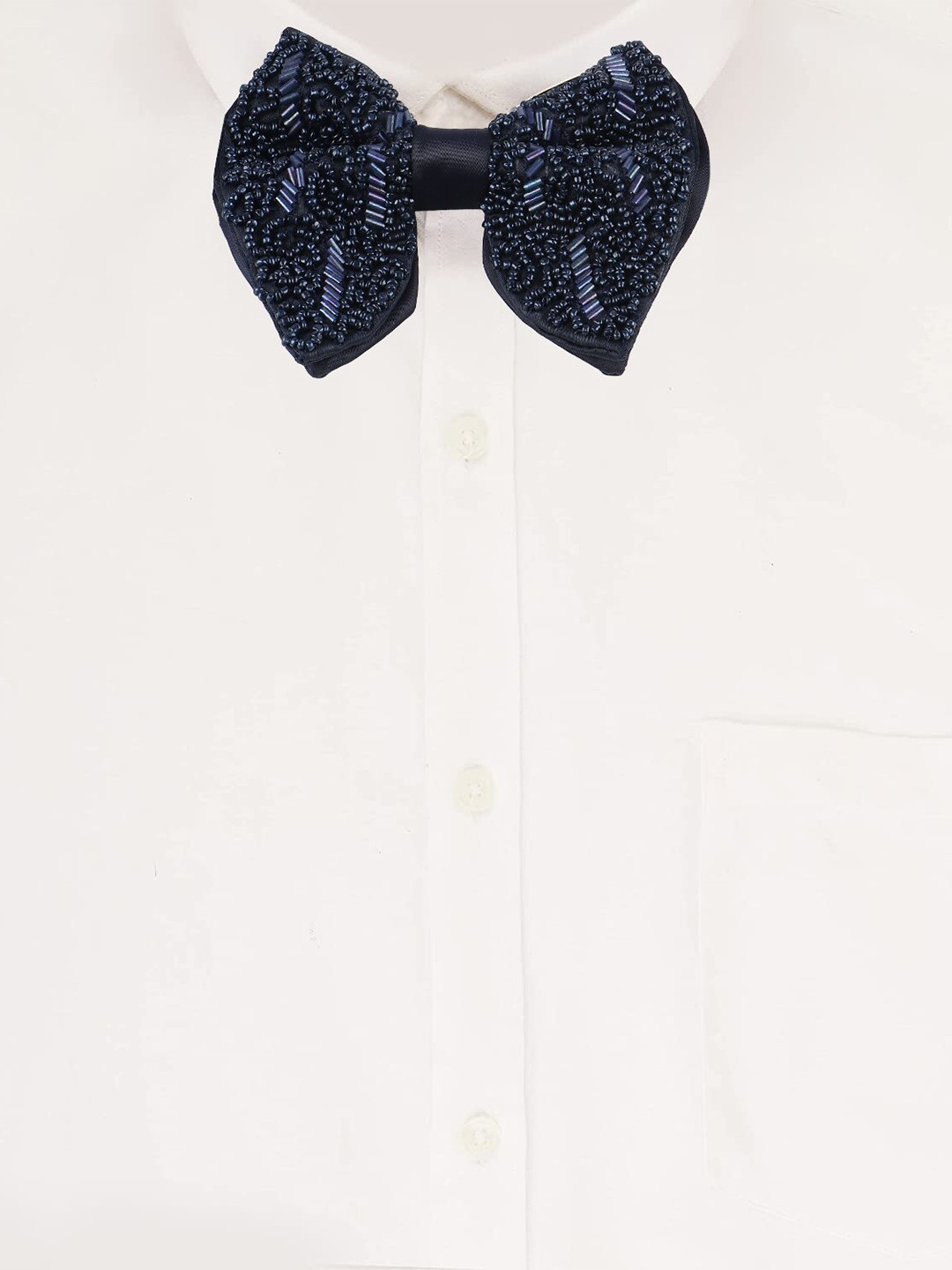 

Alvaro Castagnino Men MicrofiberBead Embroidered Adjustable Bow Tie, Navy blue