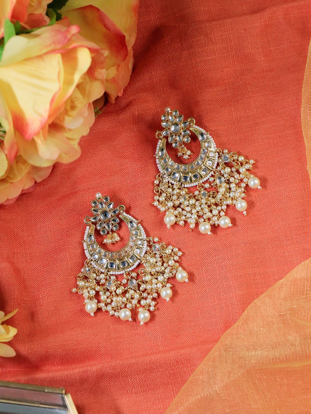 

Ishhaara Brass-Plated Contemporary Chandbali Earring, Gold