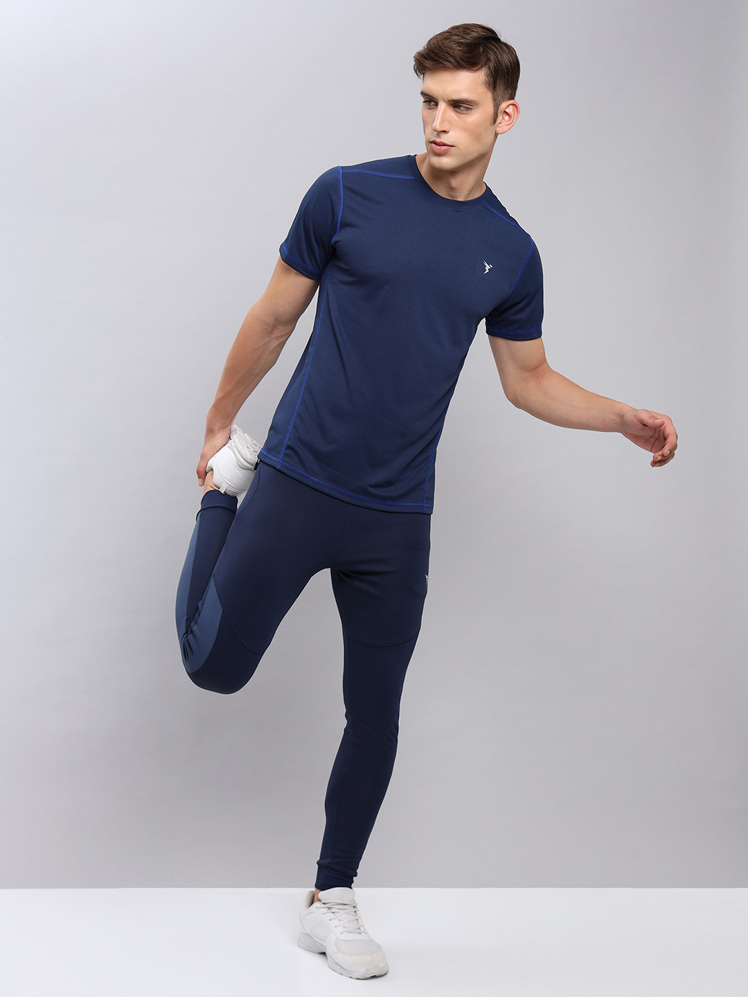 

Technosport Round Neck Antimicrobial Slim Fit T-shirt, Navy blue