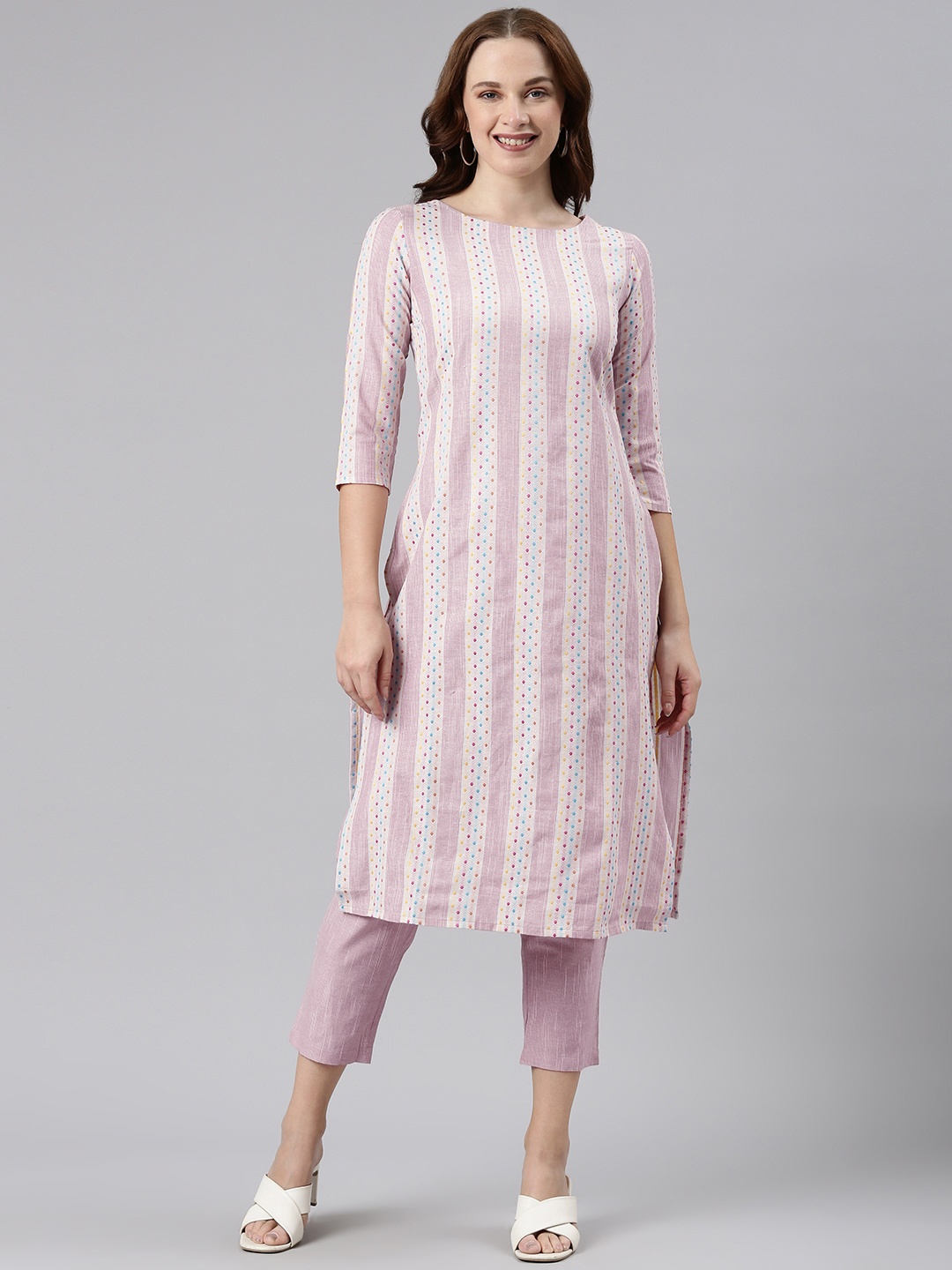 

KALINI Geometric Print Kurta With Trousers, Purple