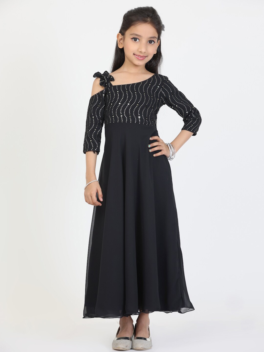 

Ethnovog V-Neck Cold-Shoulder Georgette Maxi Dress, Black