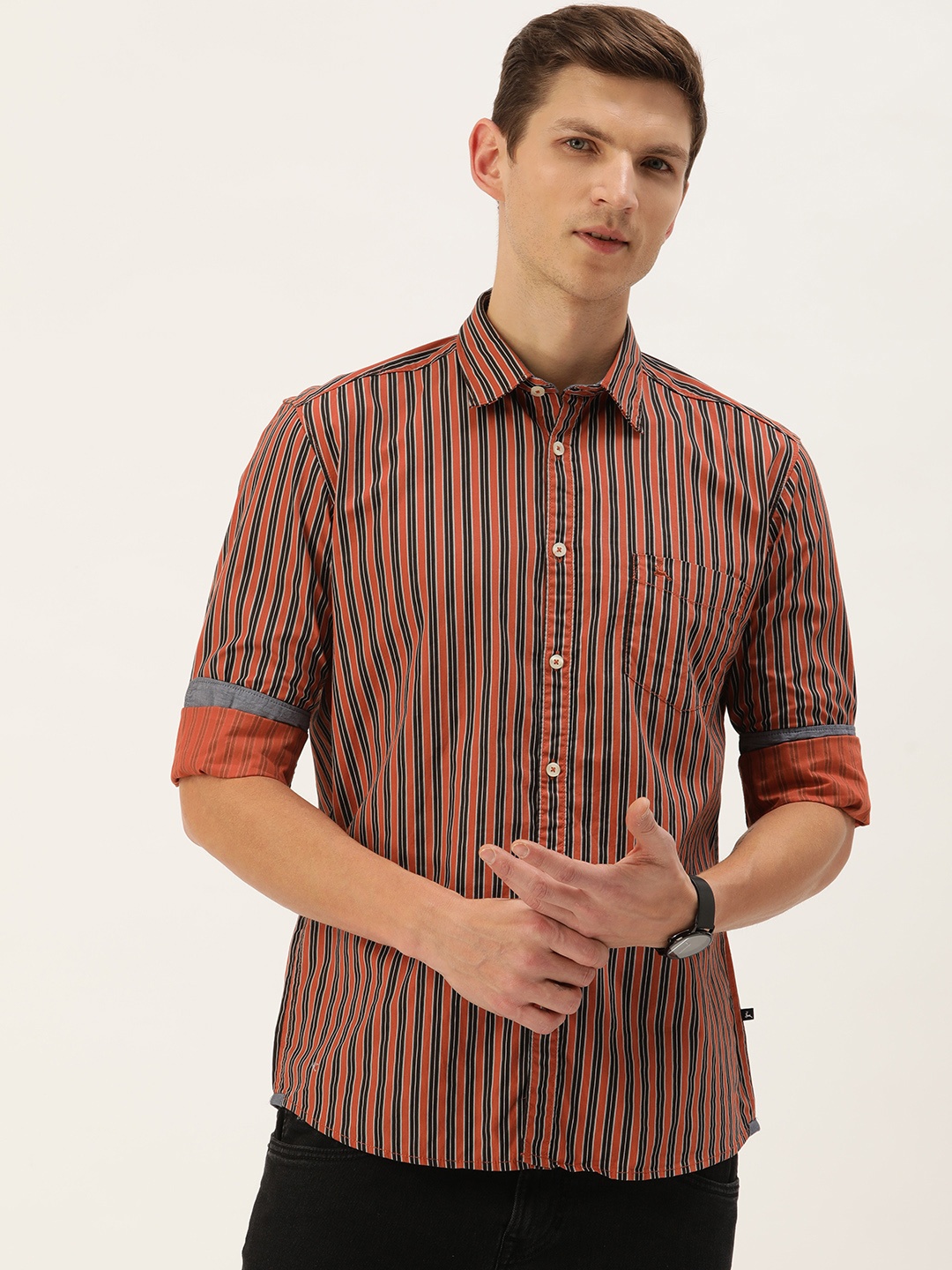 

Parx Men Pure Cotton Slim Fit Striped Casual Shirt, Black