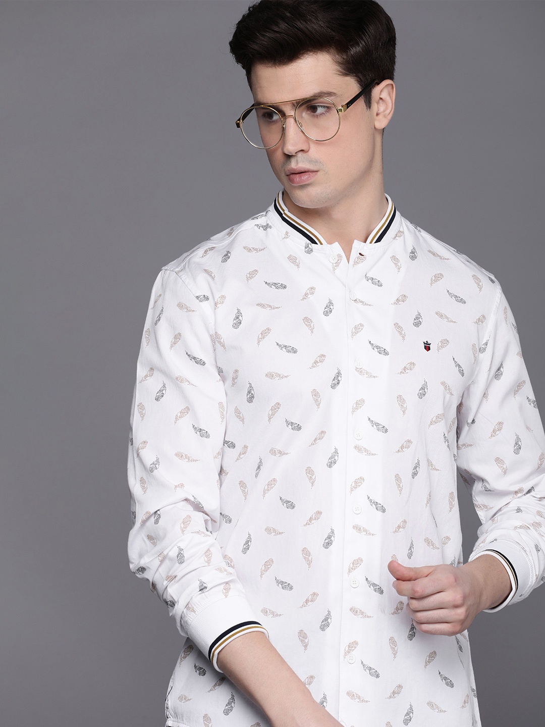 

Louis Philippe Jeans Men Super Slim Fit Feather Print Casual Shirt, White