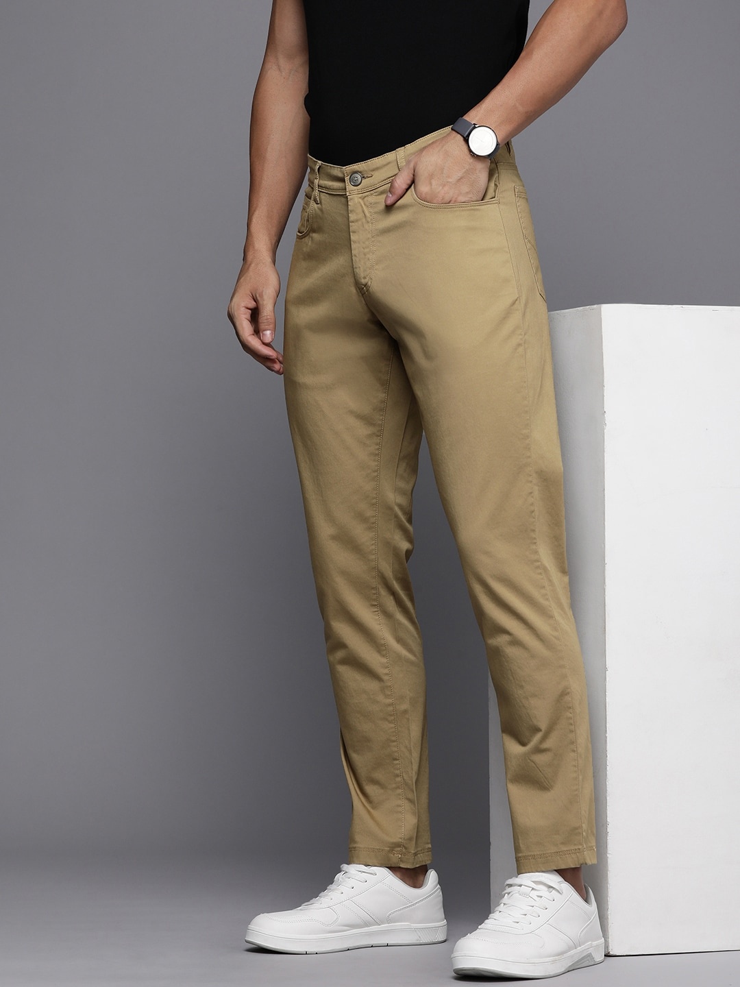 

Louis Philippe Jeans Men Flat Front Comfort Tapered Fit Low-Rise Chinos, Khaki