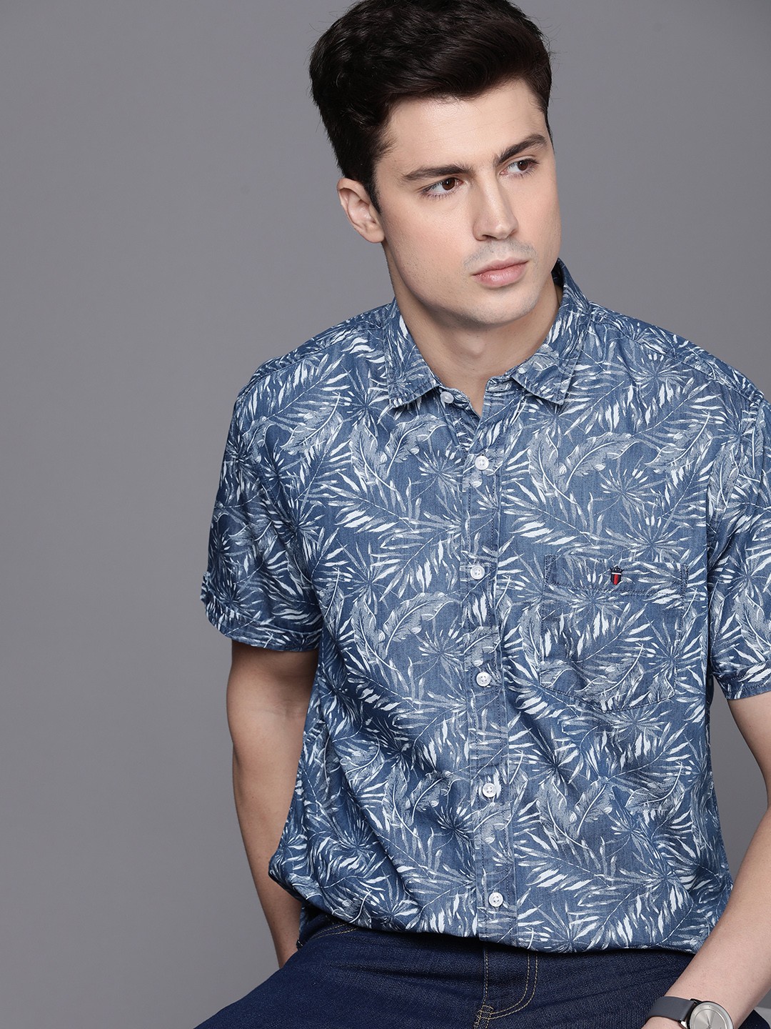 

Louis Philippe Jeans Slim Fit Floral Opaque Printed Casual Shirt, Blue