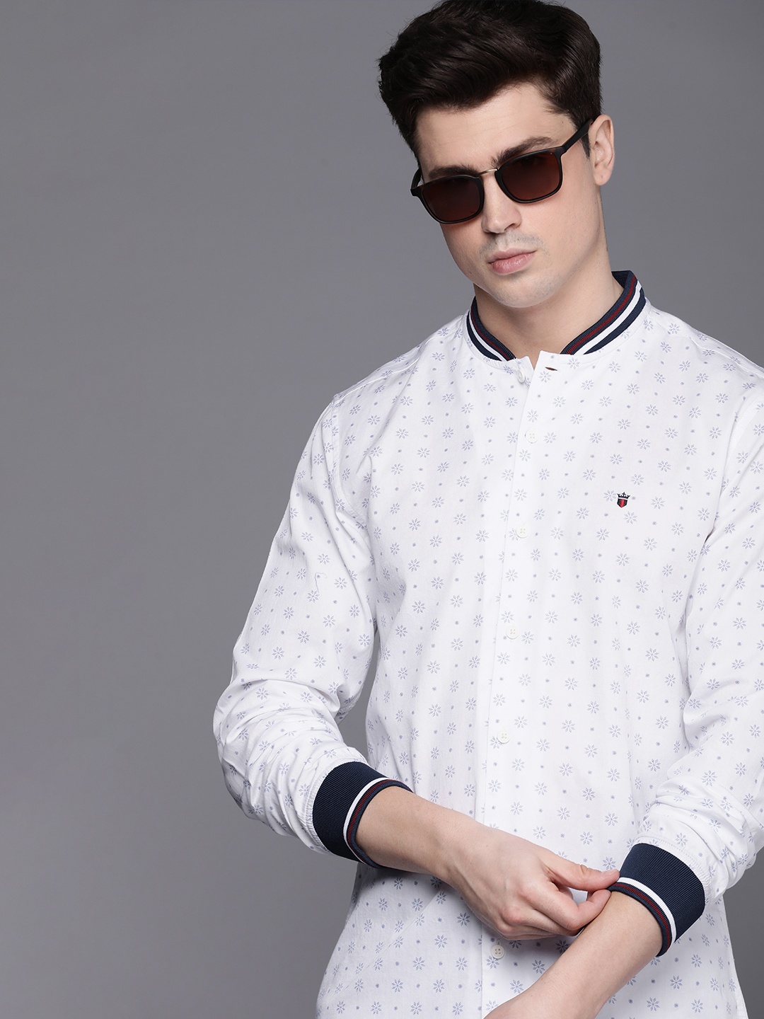 

Louis Philippe Jeans Men Super Slim Fit Printed Casual Shirt, White