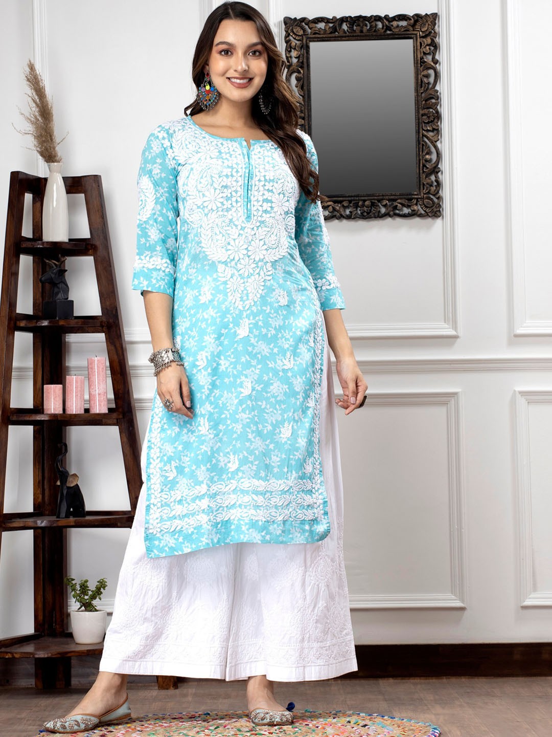 

PARAMOUNT CHIKAN Women Embroidered Lucknowi Chikankari Mulmul Kurta, Blue