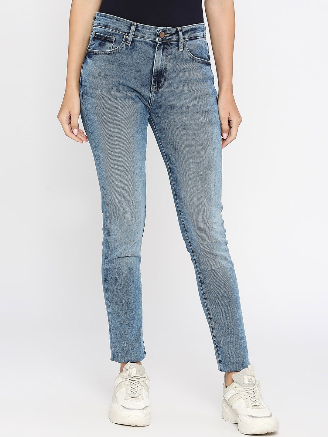 

SPYKAR Women Adora Skinny Fit Heavy Fade Ankle Jeans, Blue