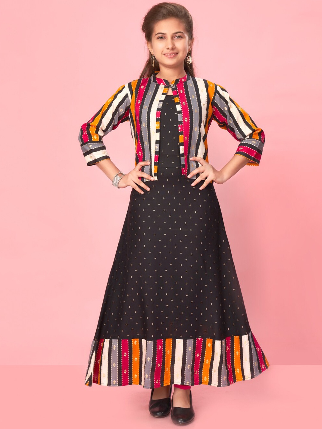 

Aarika Girls Geometric Printed Anarkali Cotton Kurta With Jacket, Black