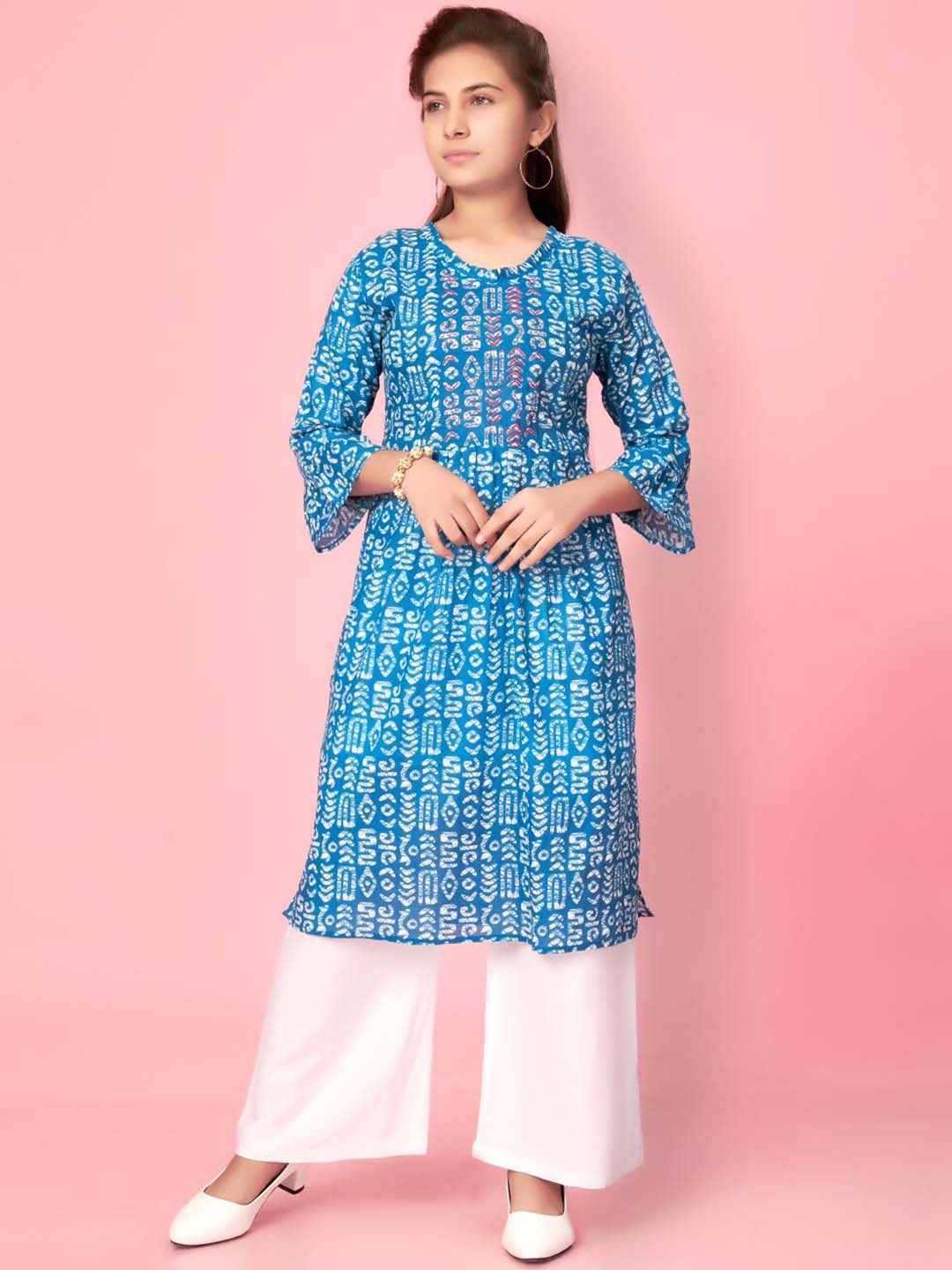 

Aarika Girls Abstract Printed Thread Work A-Line Cotton Kurta, Blue