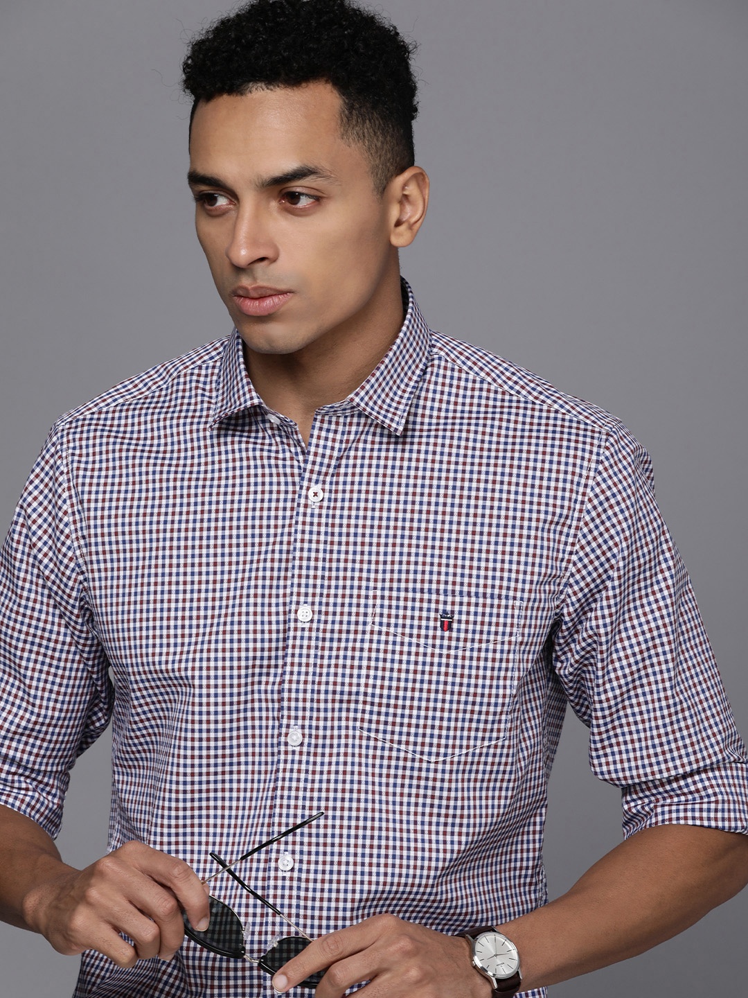 

Louis Philippe Sport Slim Fit Checked Casual Shirt, Navy blue