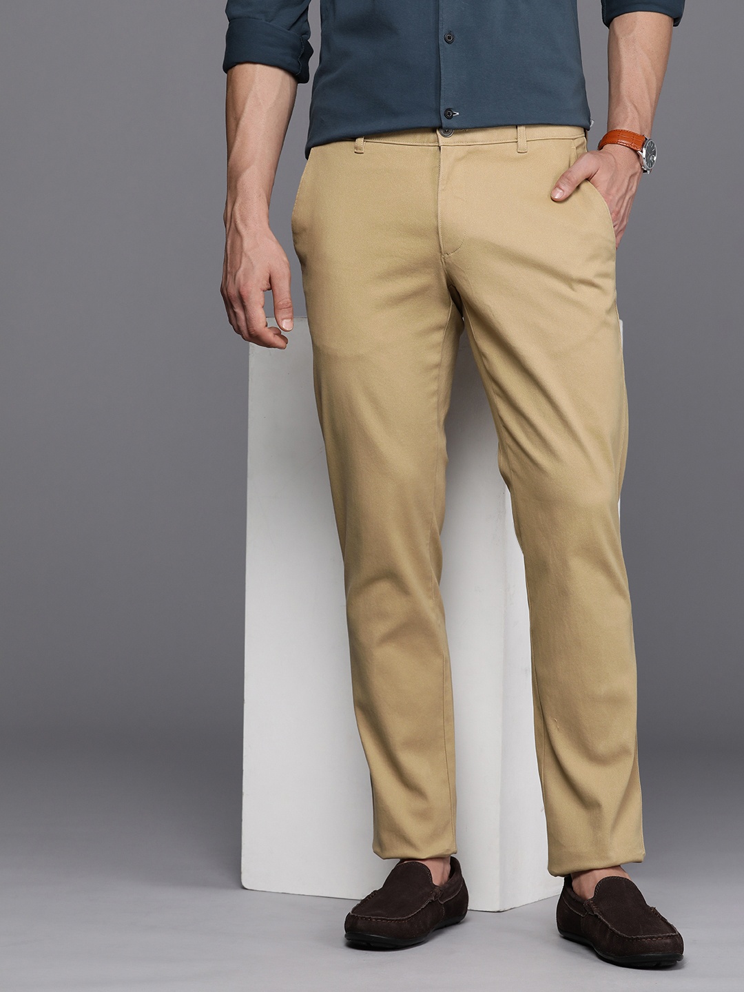 

Louis Philippe Sport Men Slim Fit Chinos, Khaki