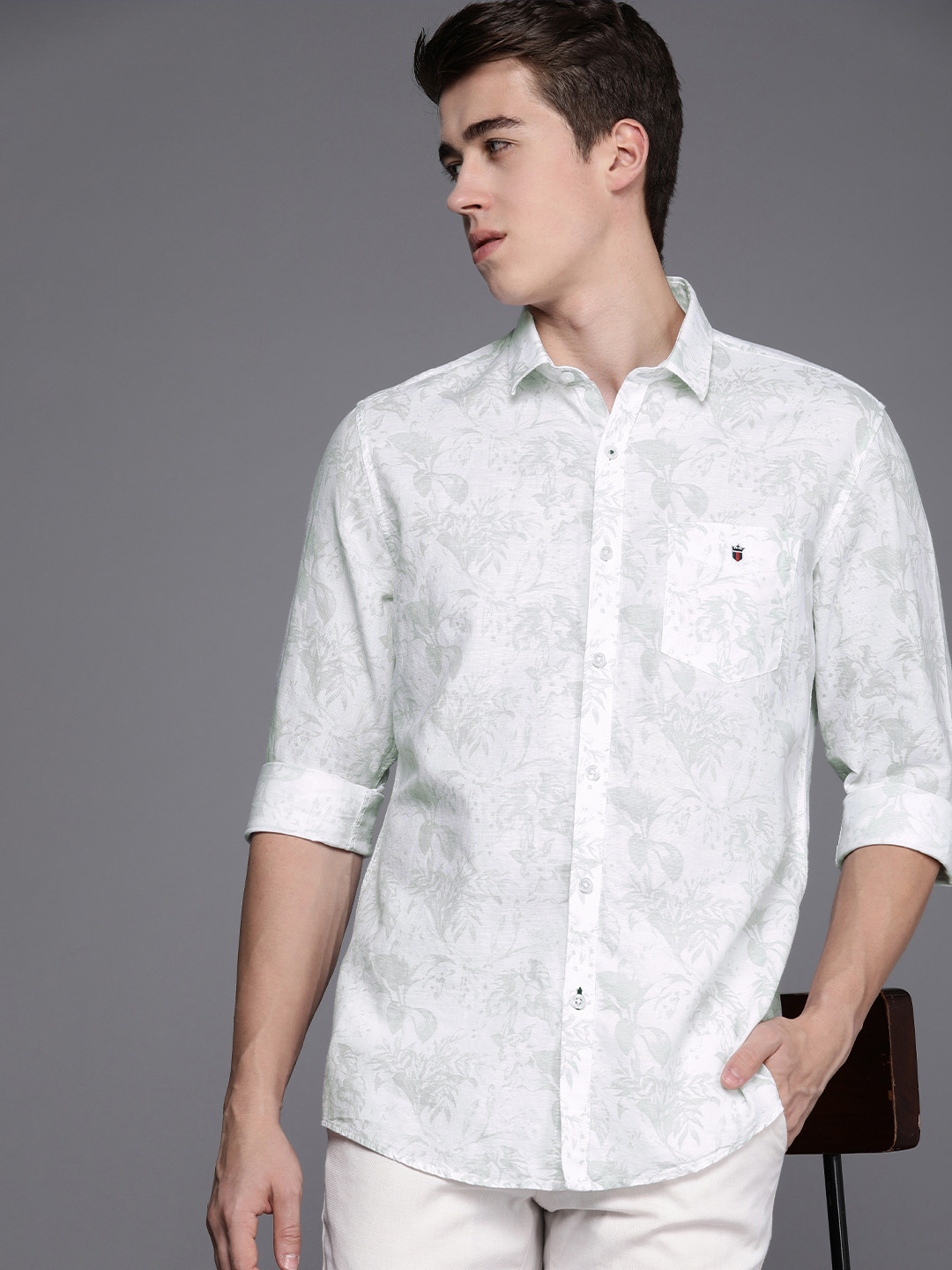 

Louis Philippe Sport Slim Fit Floral Printed Casual Shirt, Green