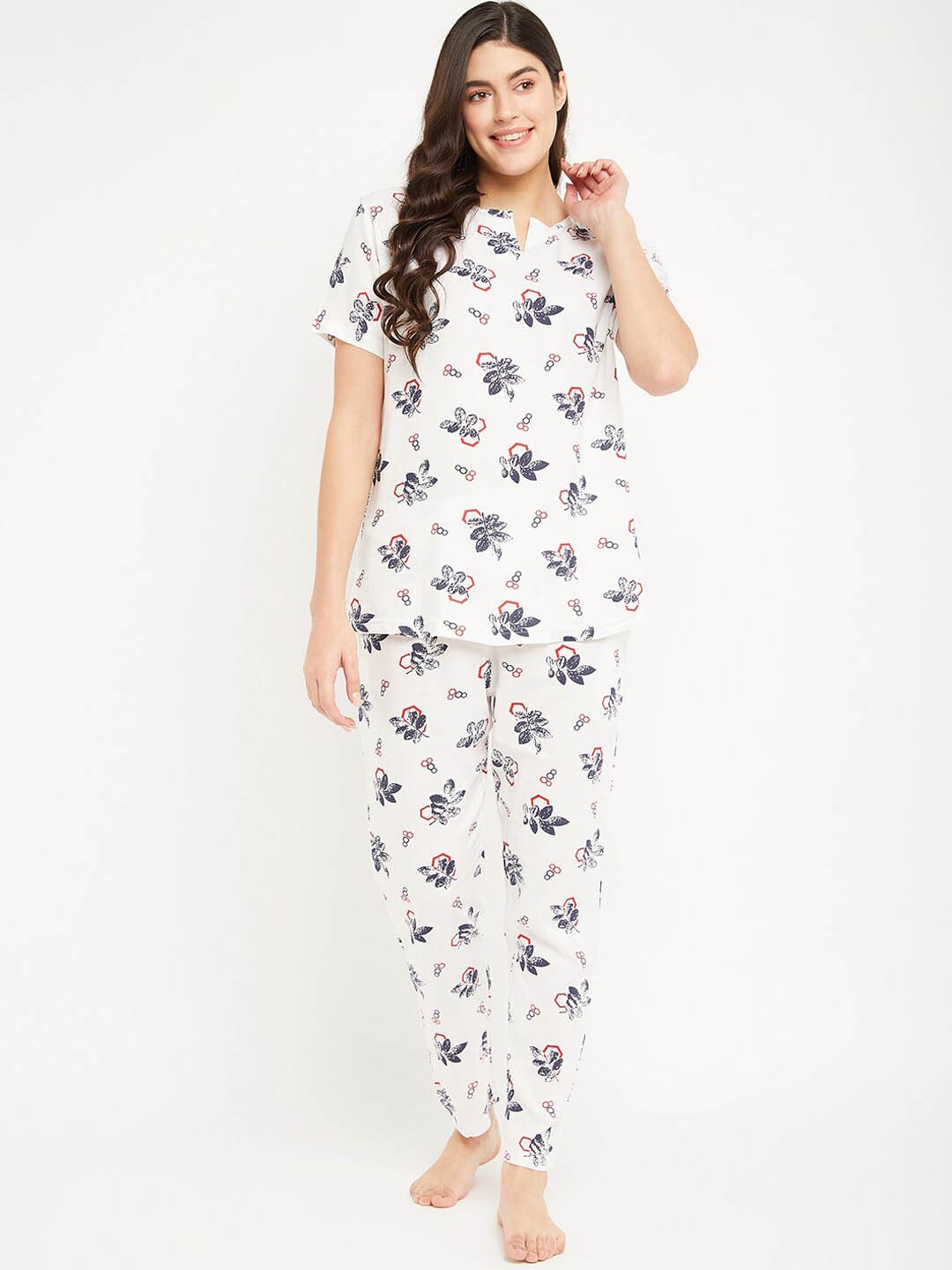 

FirstKrush Floral Printed Night Suit, White