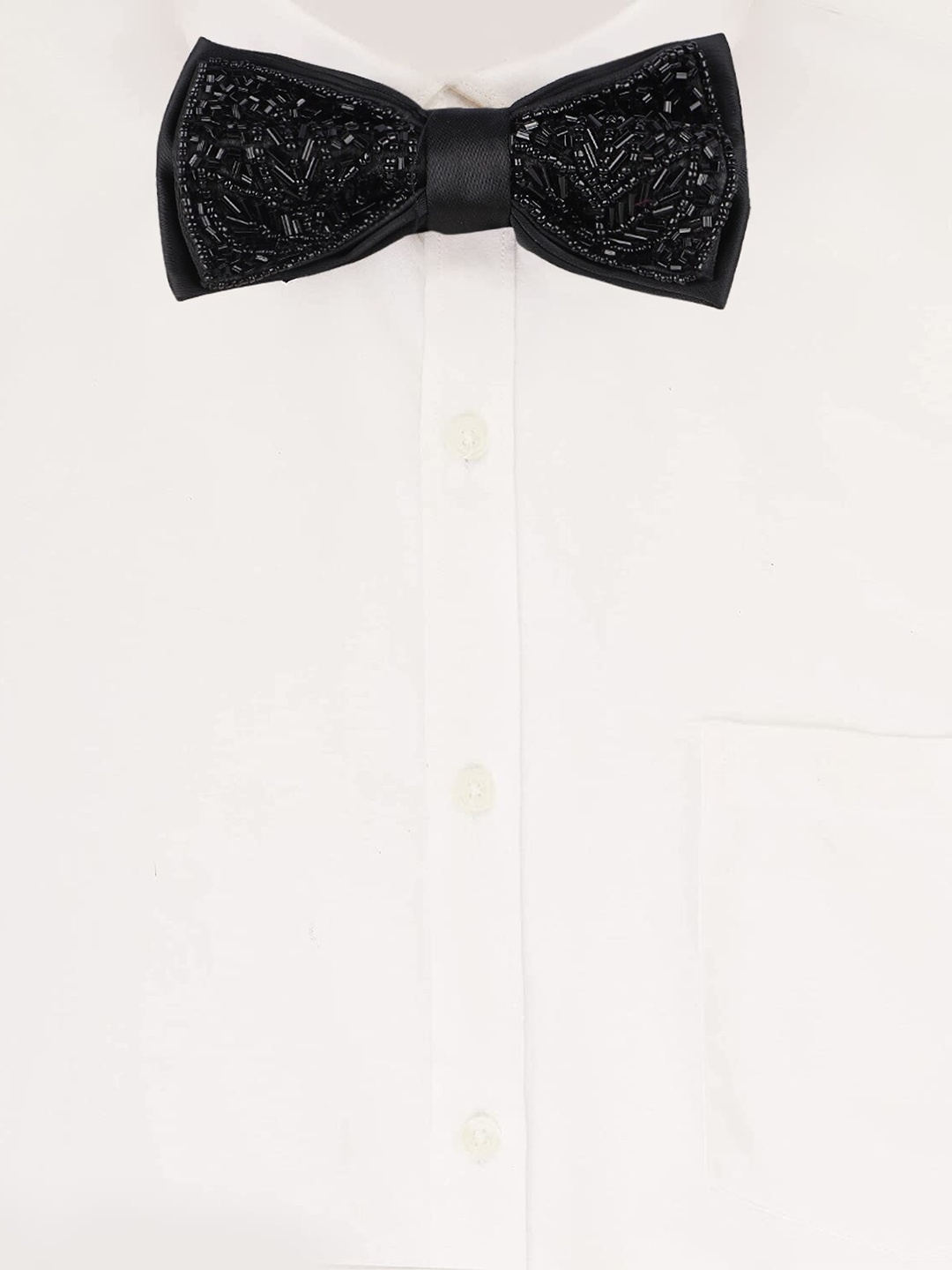 

Alvaro Castagnino Men Microfiber Bead Embroidered Adjustable Bow Tie, Black