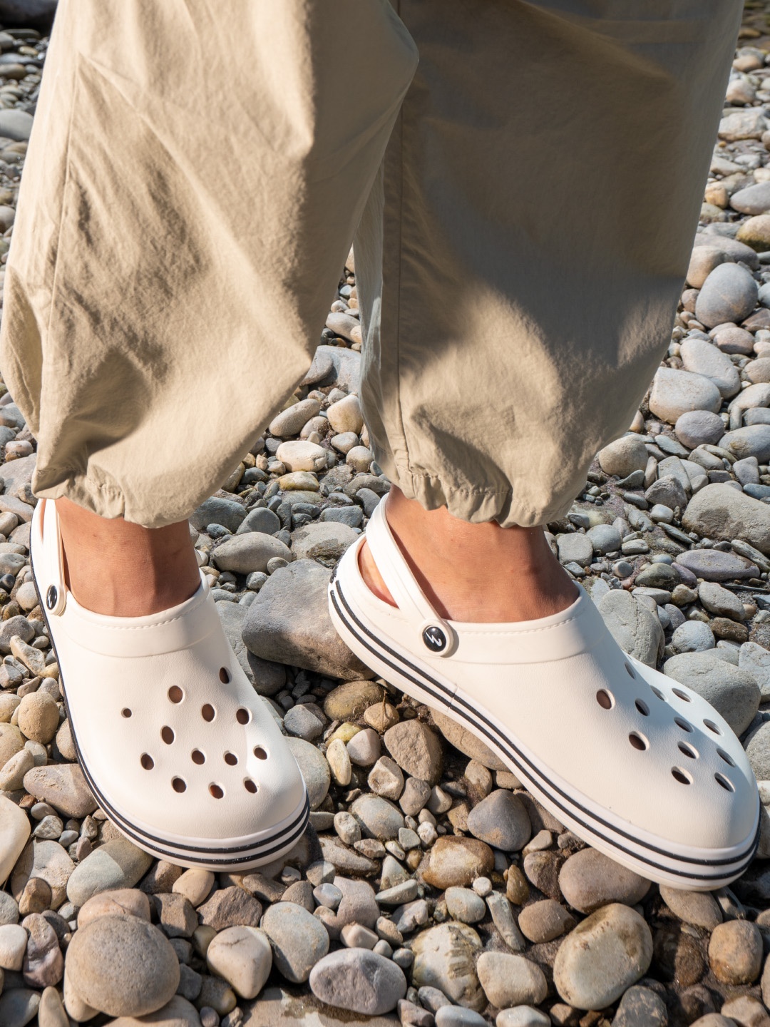 

Campus Men Self Design Clogs, White