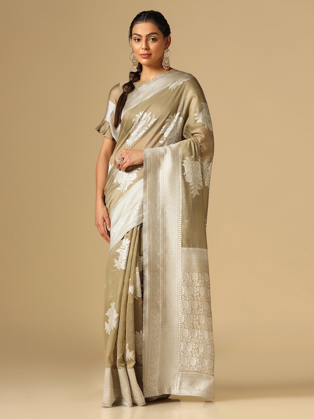 

Satrani Beige & Silver-Toned Floral Woven Design Zari Banarasi Saree