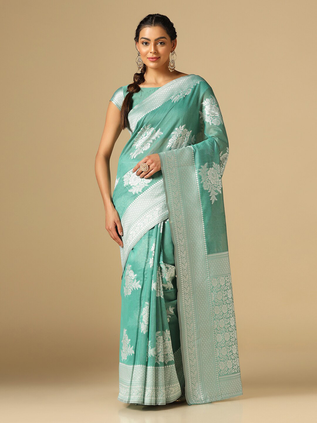 

Satrani Green & Silver-Toned Floral Woven Design Zari Banarasi Saree