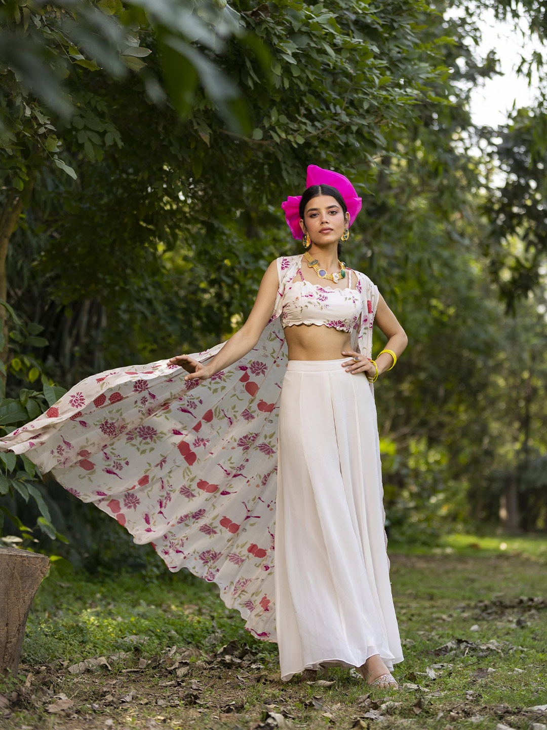 

SCAKHI Floral Printed Top & Palazzos With Shrug, Off white