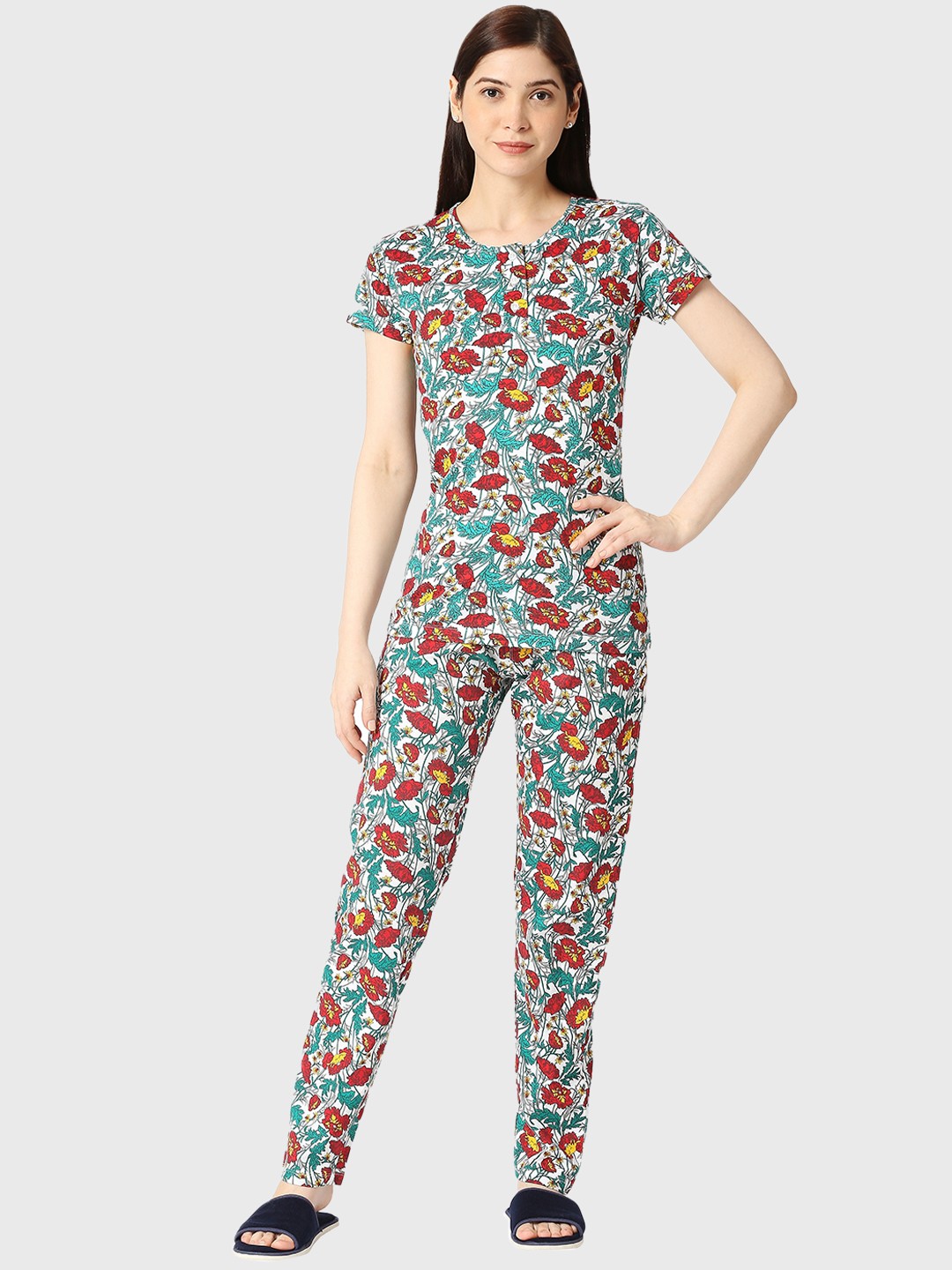 

zebu Floral Printed Pure Cotton Night Suit, Green