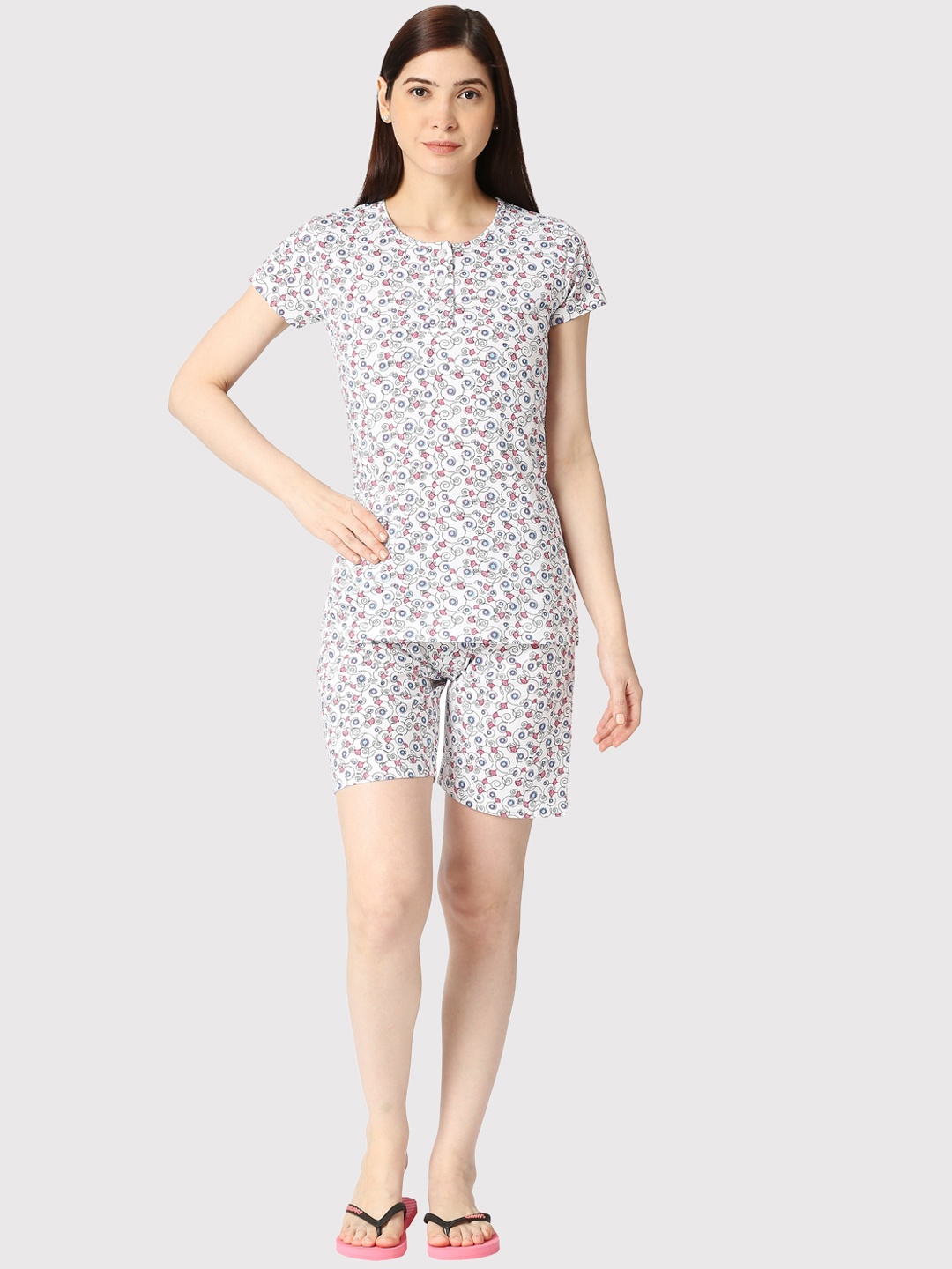 

zebu Floral Printed Pure Cotton Night Suit, White