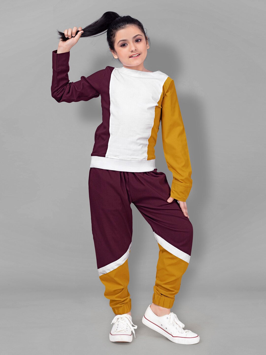 

FASHION DREAM Girls Colourblocked Sweatshirt with Trousers Clothing Set, Mustard