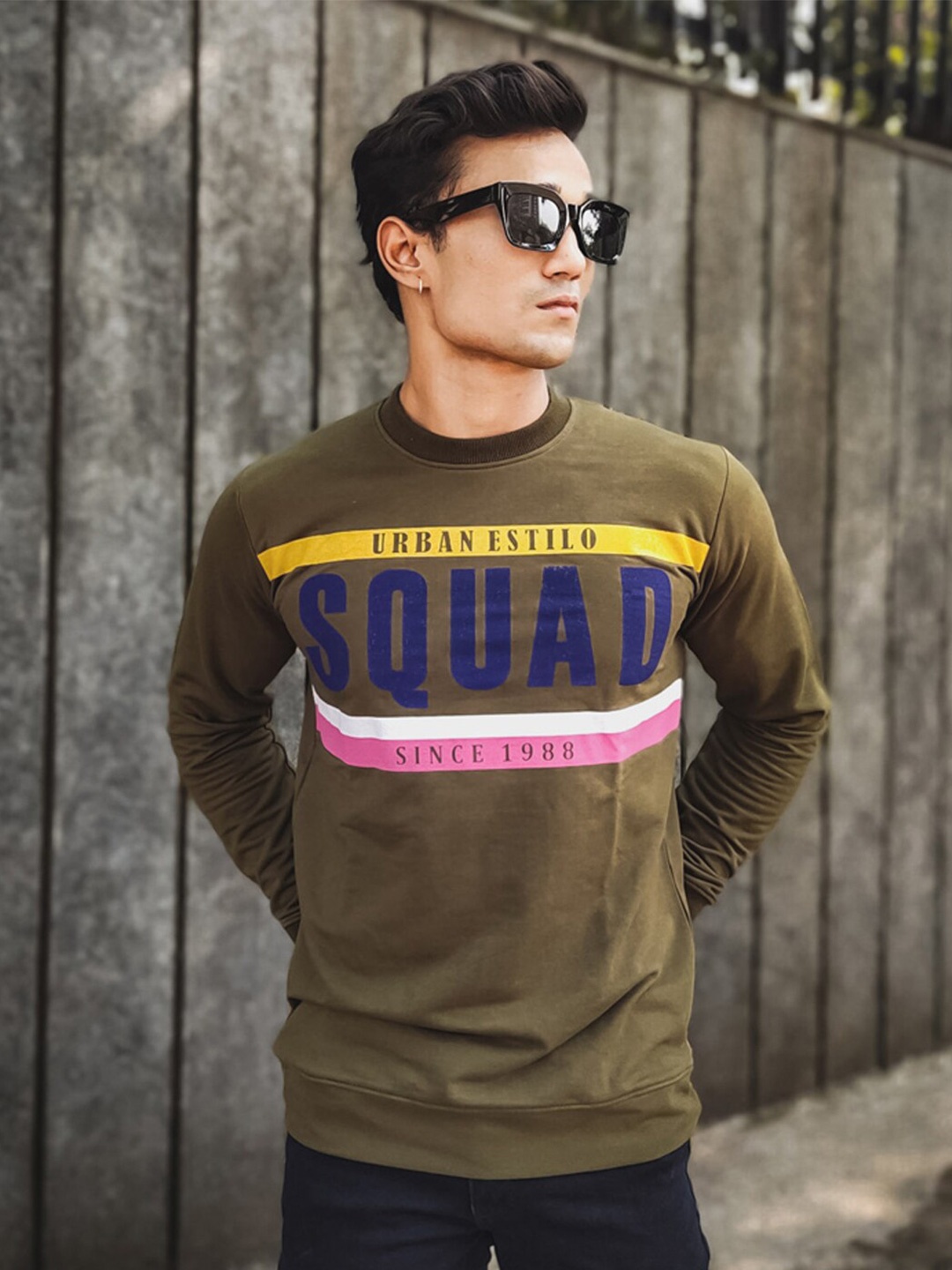 

Powerlook Men Olive Green And Yellow Typography Printed T-Shirt