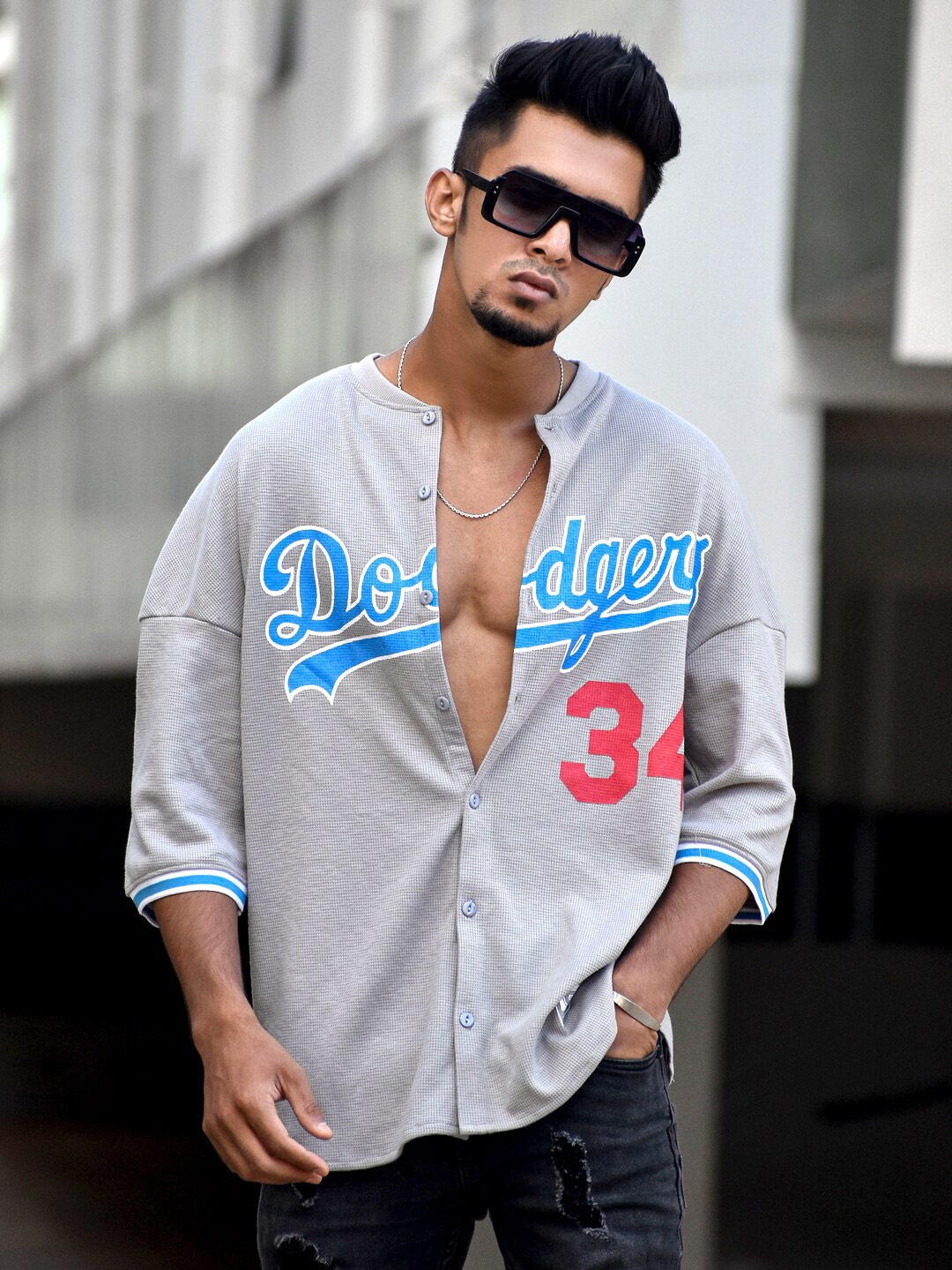

Powerlook Men Grey And Blue Typography Printed Boxy T-Shirt