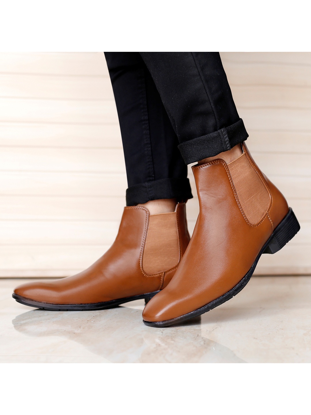 

Bxxy Men Mid Top Chelsea Boots, Tan