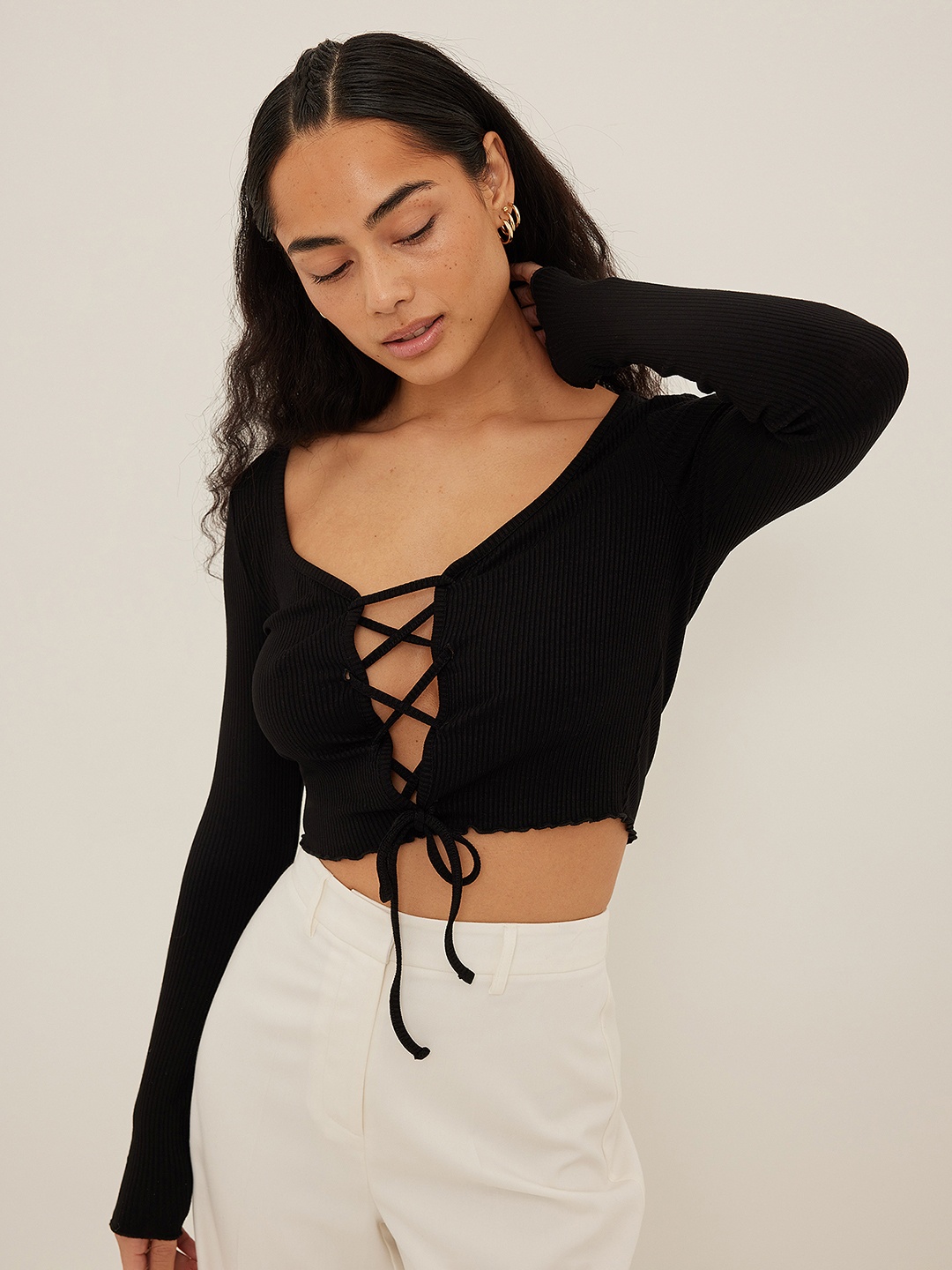 

NA-KD Front Lacing Ribbed Crop Top, Black