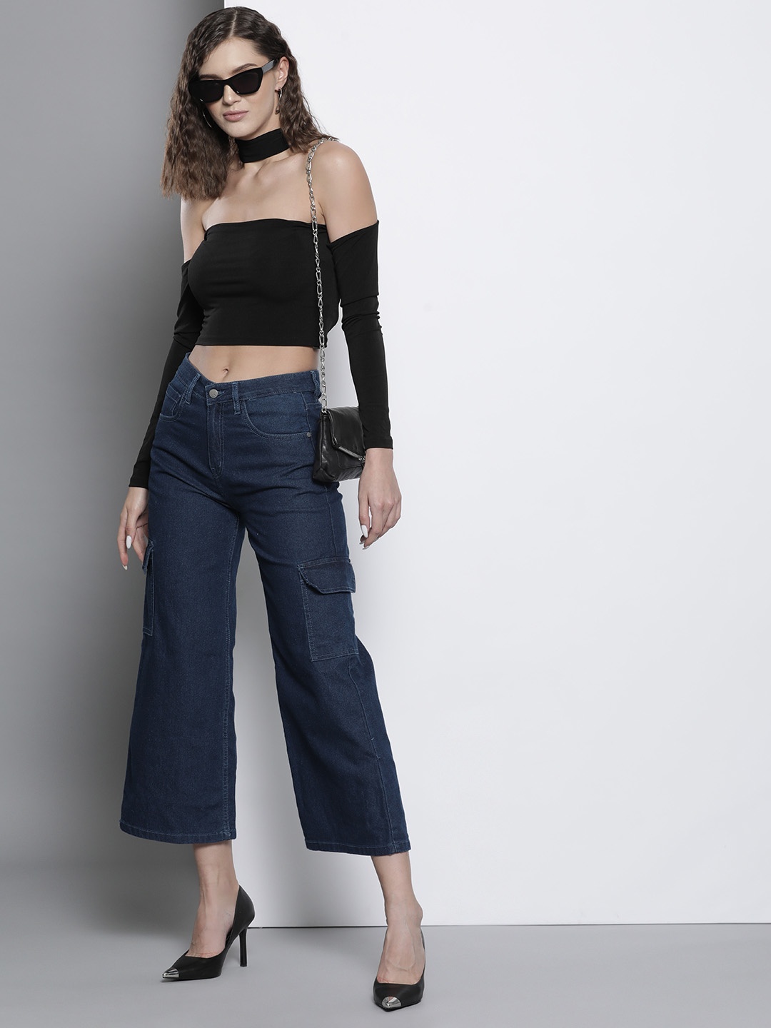 

NA-KD Choker Neck Bardot Crop Top, Black