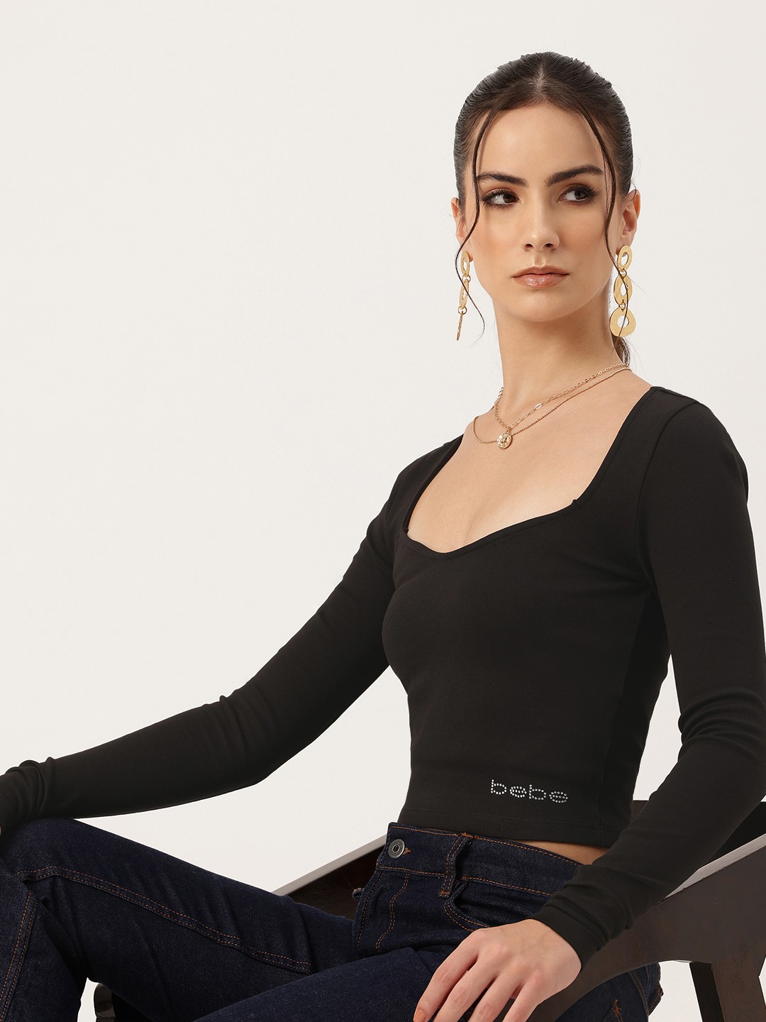 

bebe Season Staples Sweetheart Neck Crop Top, Black
