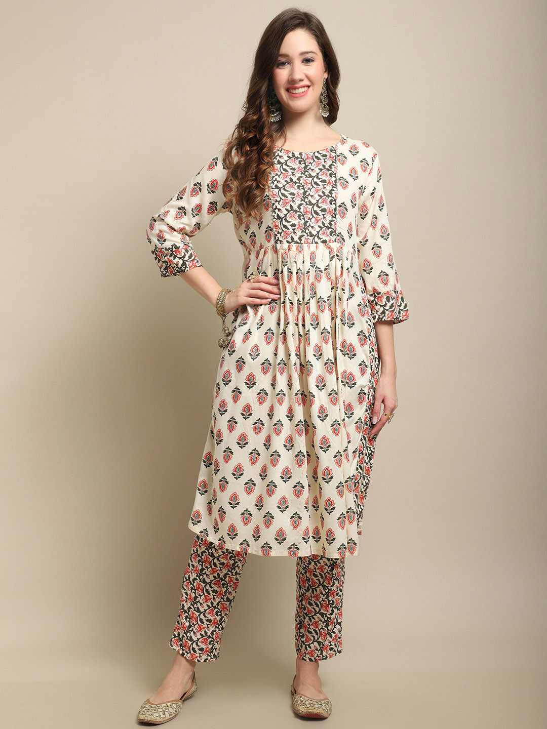 

Sangria Off White & Green Floral Printed Gotta Patti A-Line Kurta With Trouser