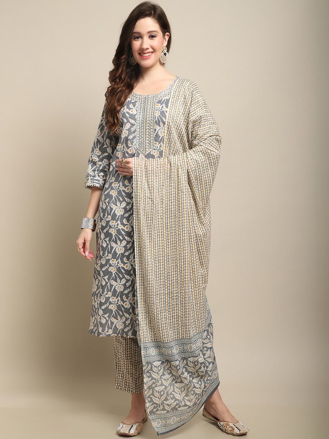 

Sangria Grey & Off White Floral Printed Sequinned Kurta With Trouser & Dupatta