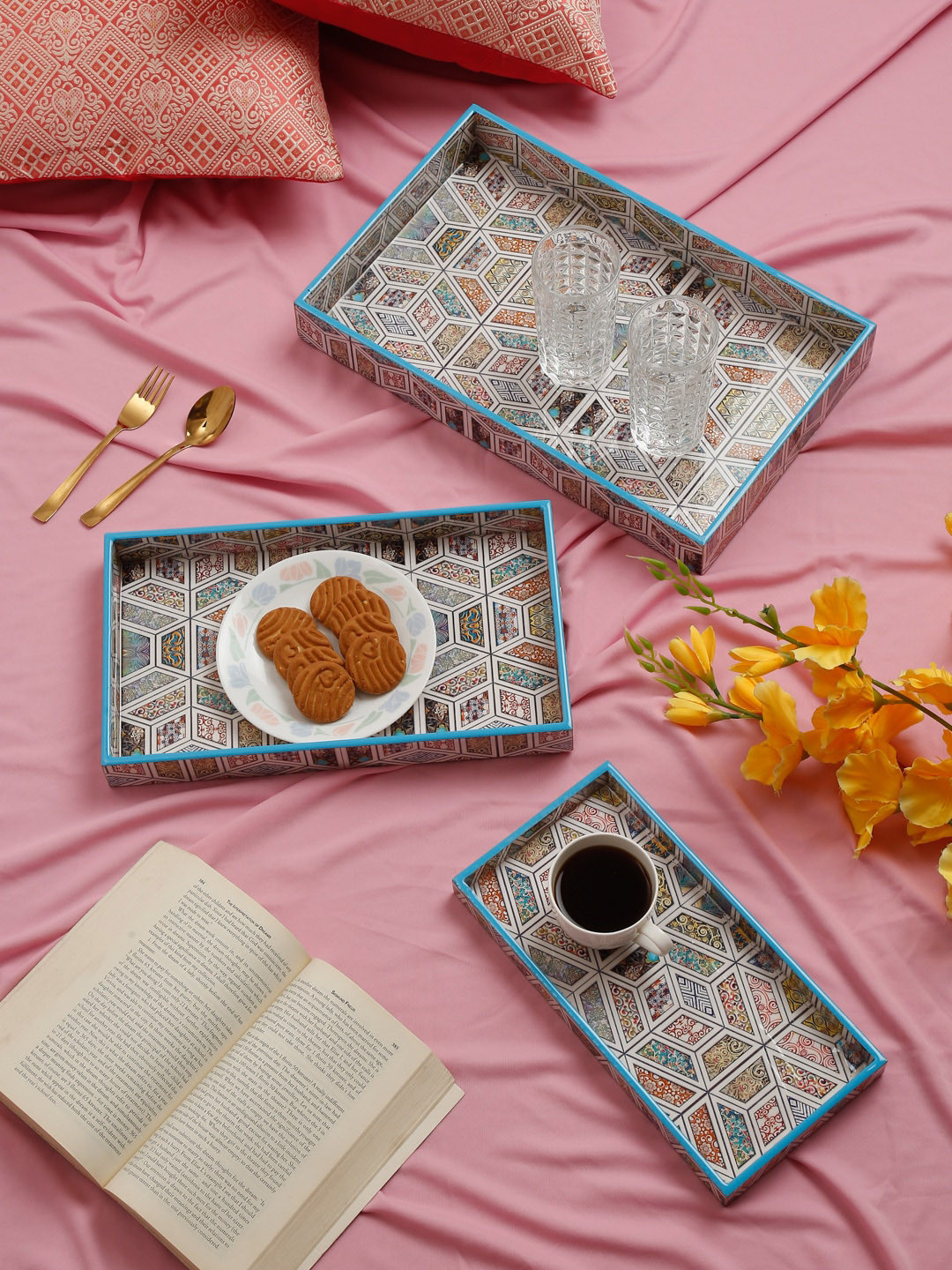

HOSTA HOMES Turquoise Blue & White 3 Pieces Printed MDF Serving Trays