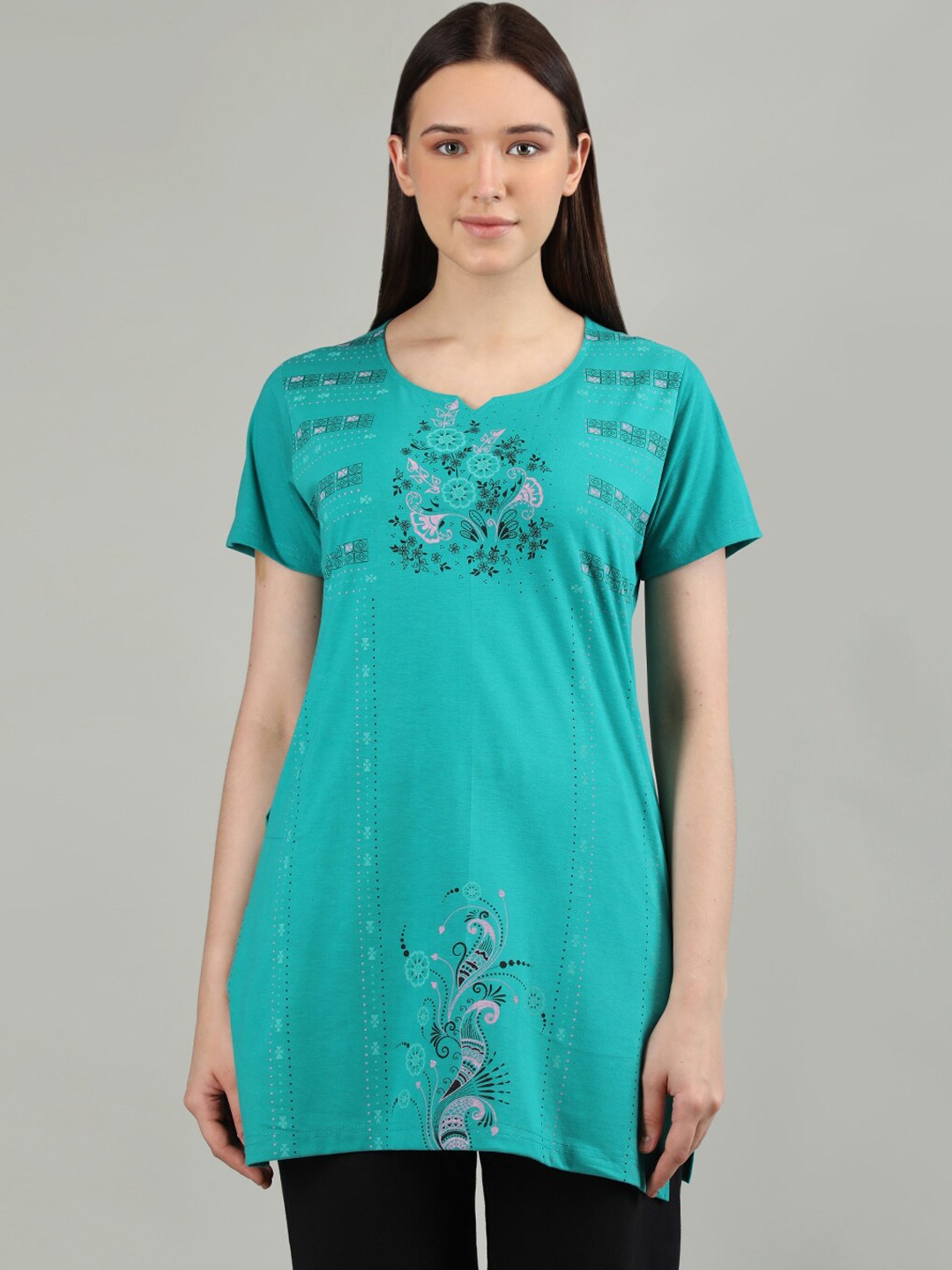 

Duchess Floral Printed Relaxed-Fit Lounge Tshirts, Turquoise blue