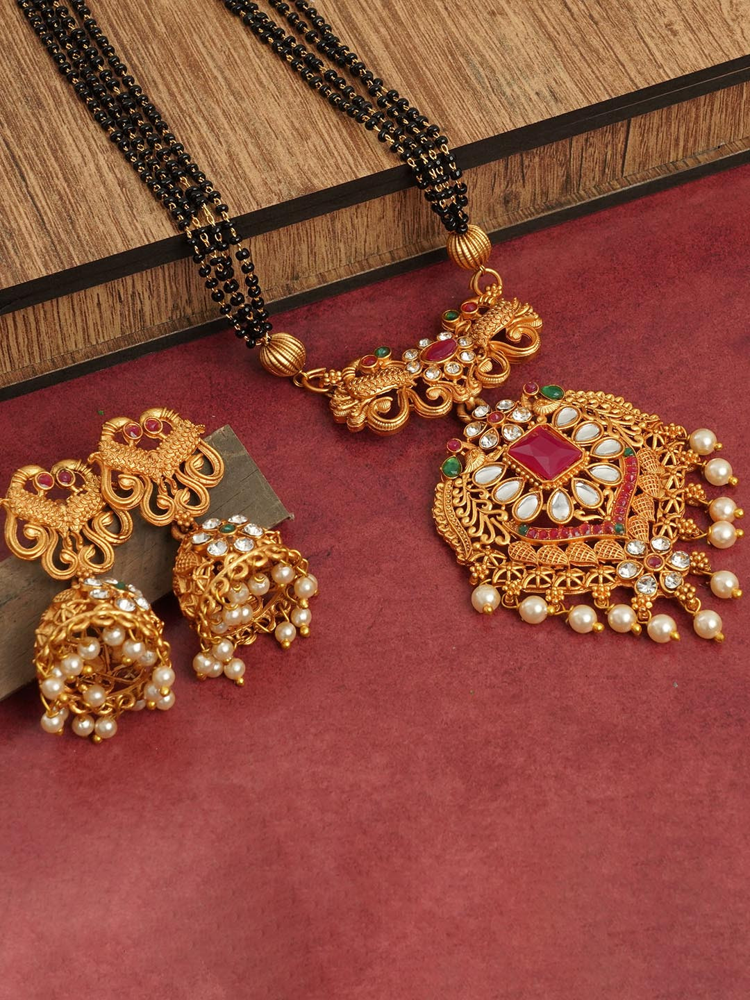 

LAFORWORD Stone Studded Jewellery Set, Gold