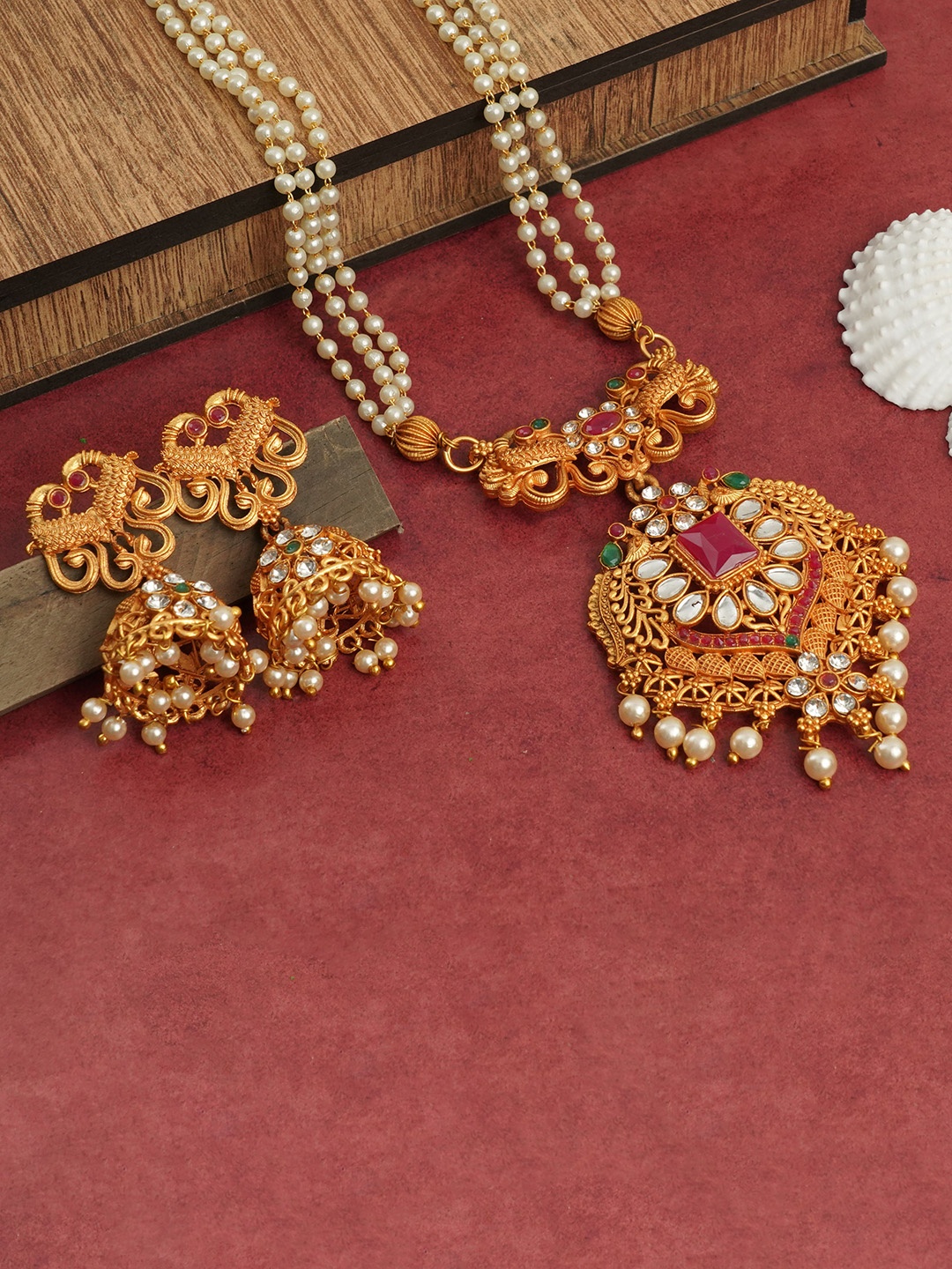

LAFORWORD Stone-Studded & Pearl Beaded Jewellery Set, Gold