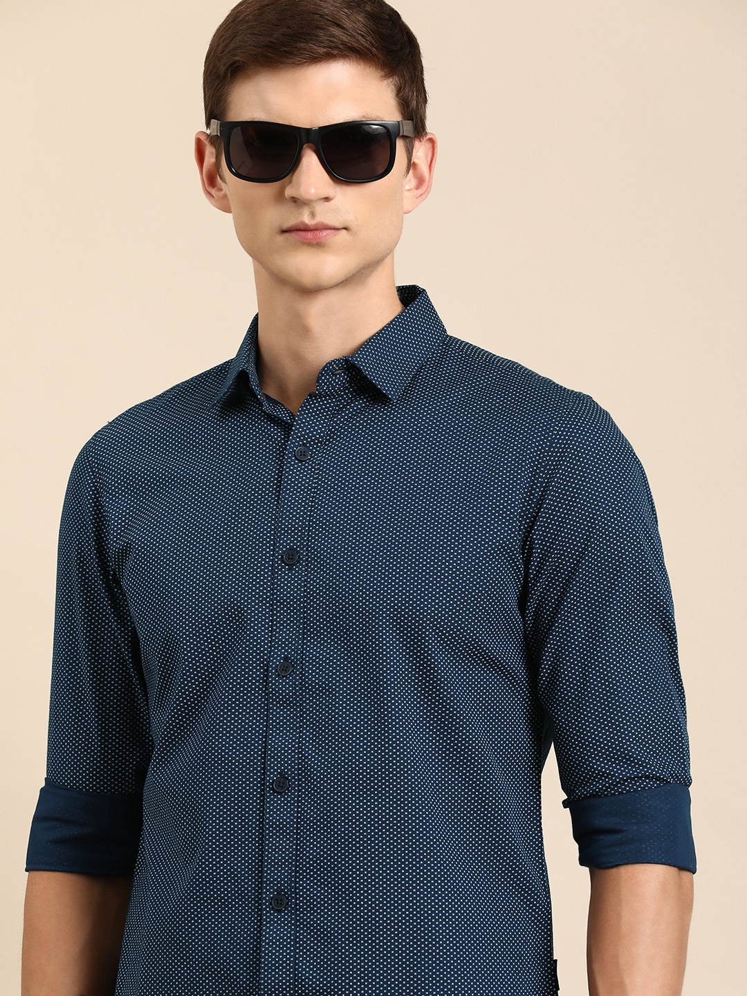 

Being Human Men Pure Cotton Slim Fit Printed Casual Shirt, Navy blue