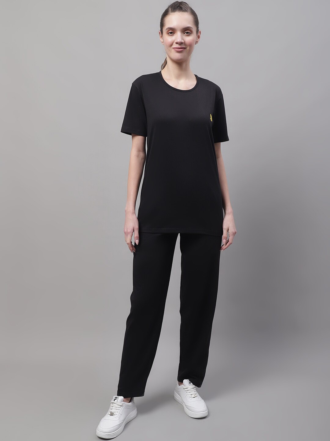 

MACK JONNEY Round Neck Short Sleeves Co-Ords, Black