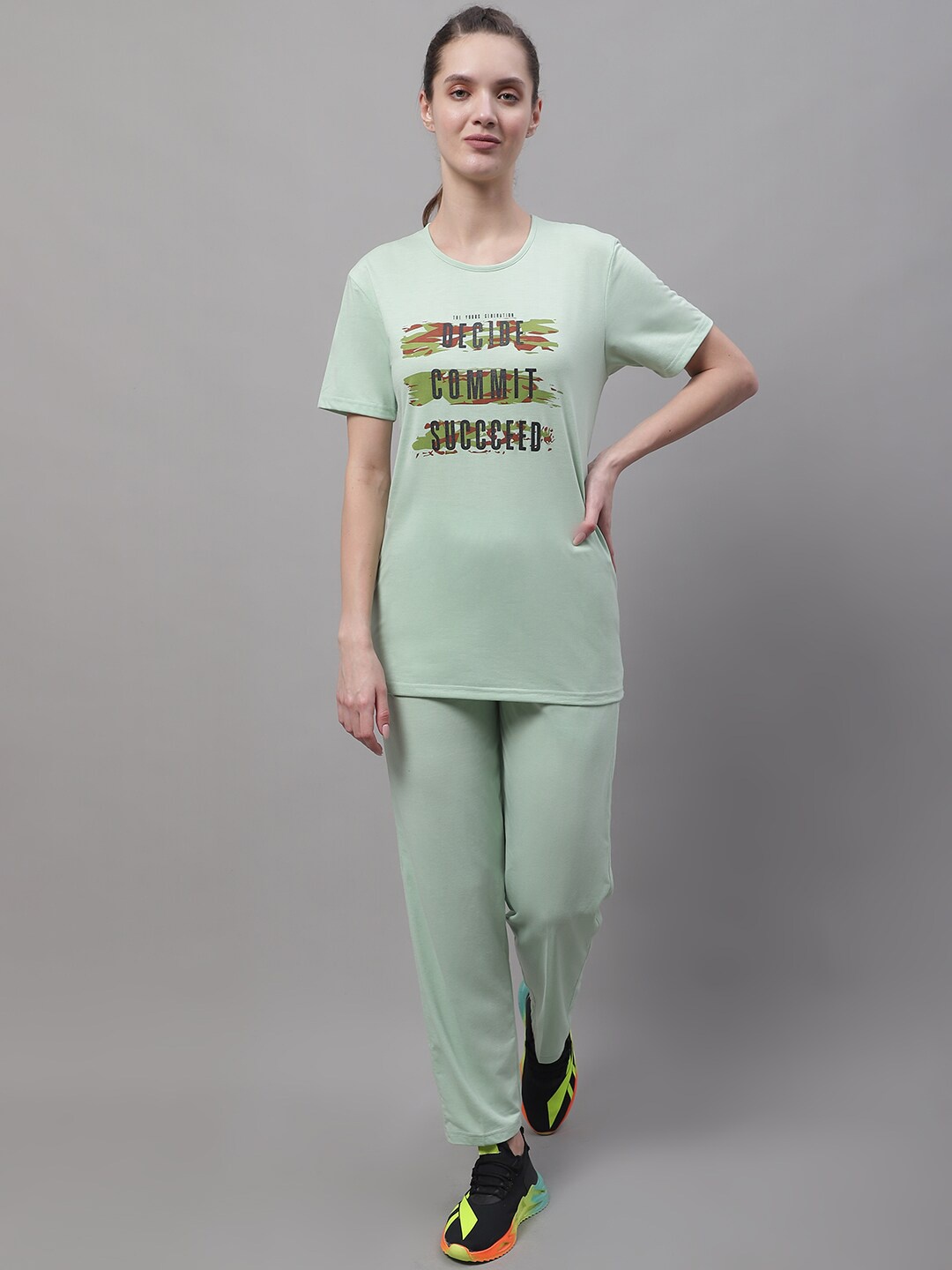 

MACK JONNEY Printed Round Neck Pure Cotton Short Sleeves Co-Ords, Green