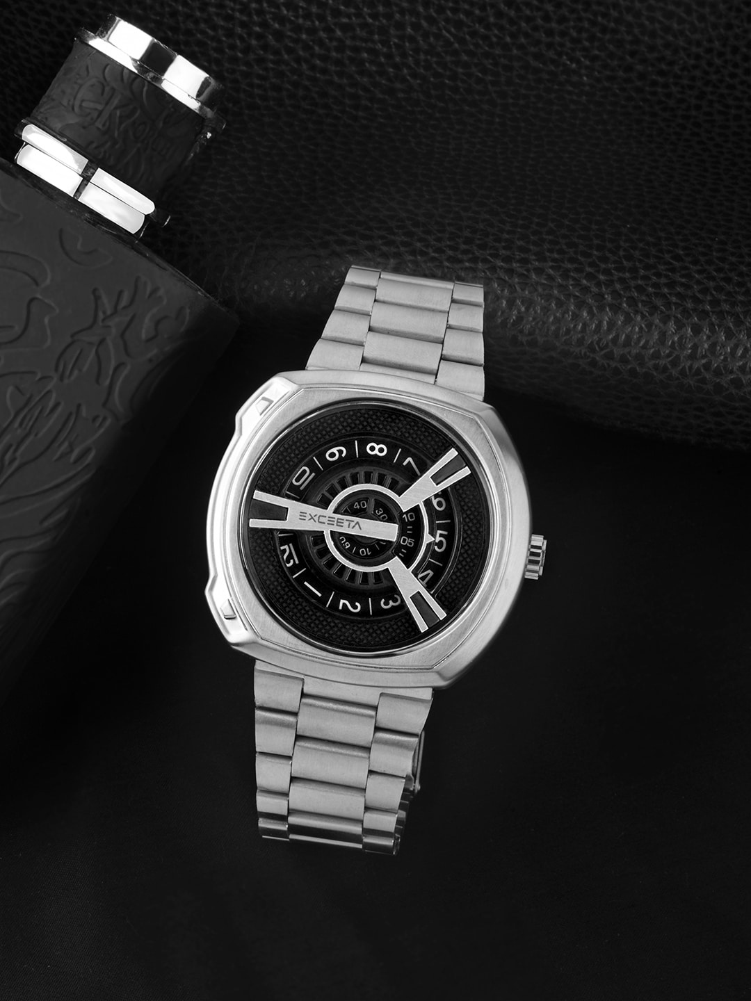 

STUDIO ETHENO Dial & Stainless Steel Bracelet Style Straps Analogue Watch EXC-08-SS-SS, Black