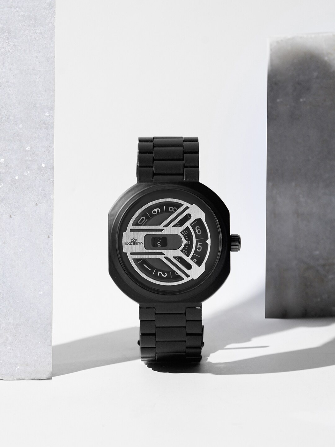 

STUDIO ETHENO Men Black Dial & Stainless Steel Straps Analogue Watch EXC-06-BLK-BLK