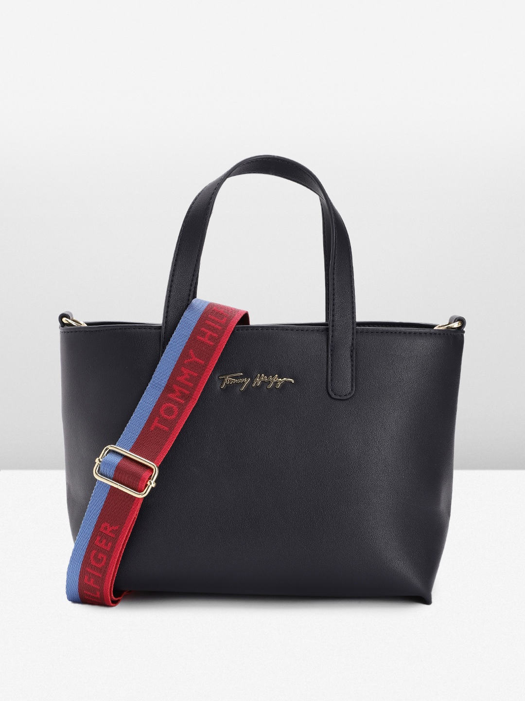 

Tommy Hilfiger Women Solid Handheld Bag, Navy blue