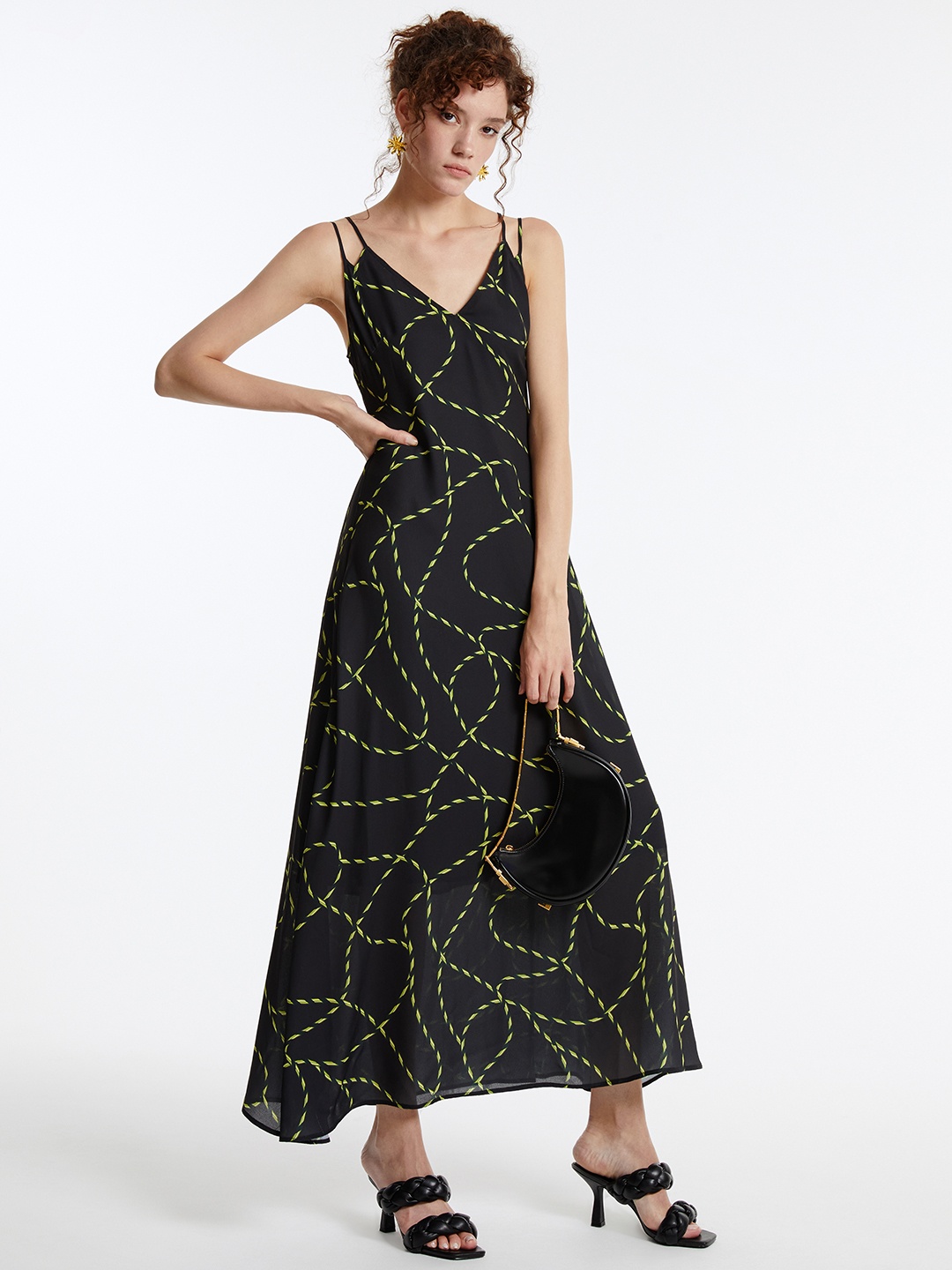 

Urban Revivo Printed Maxi Dress, Black